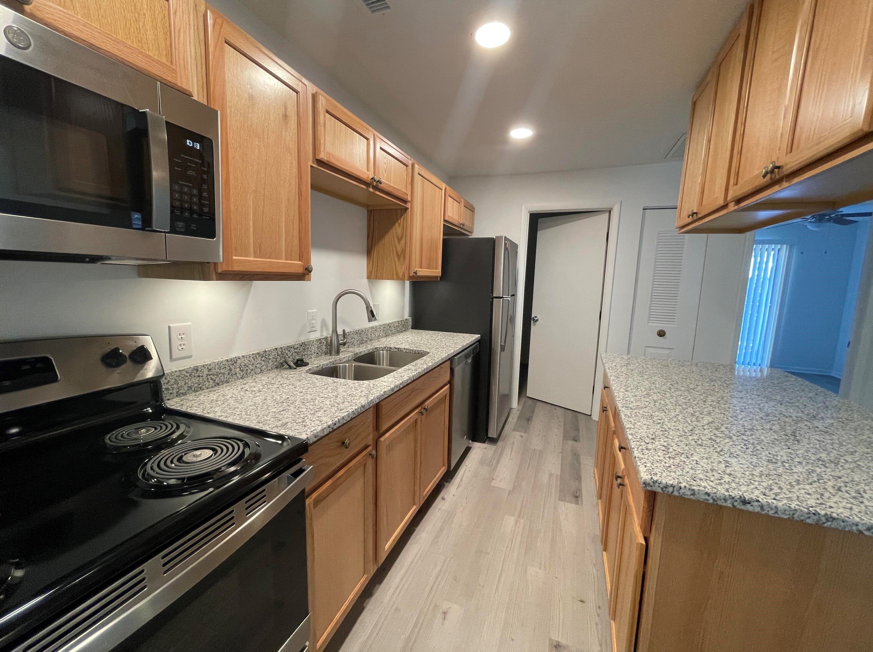 2362 Parsonage Rd #11a, Charleston, SC