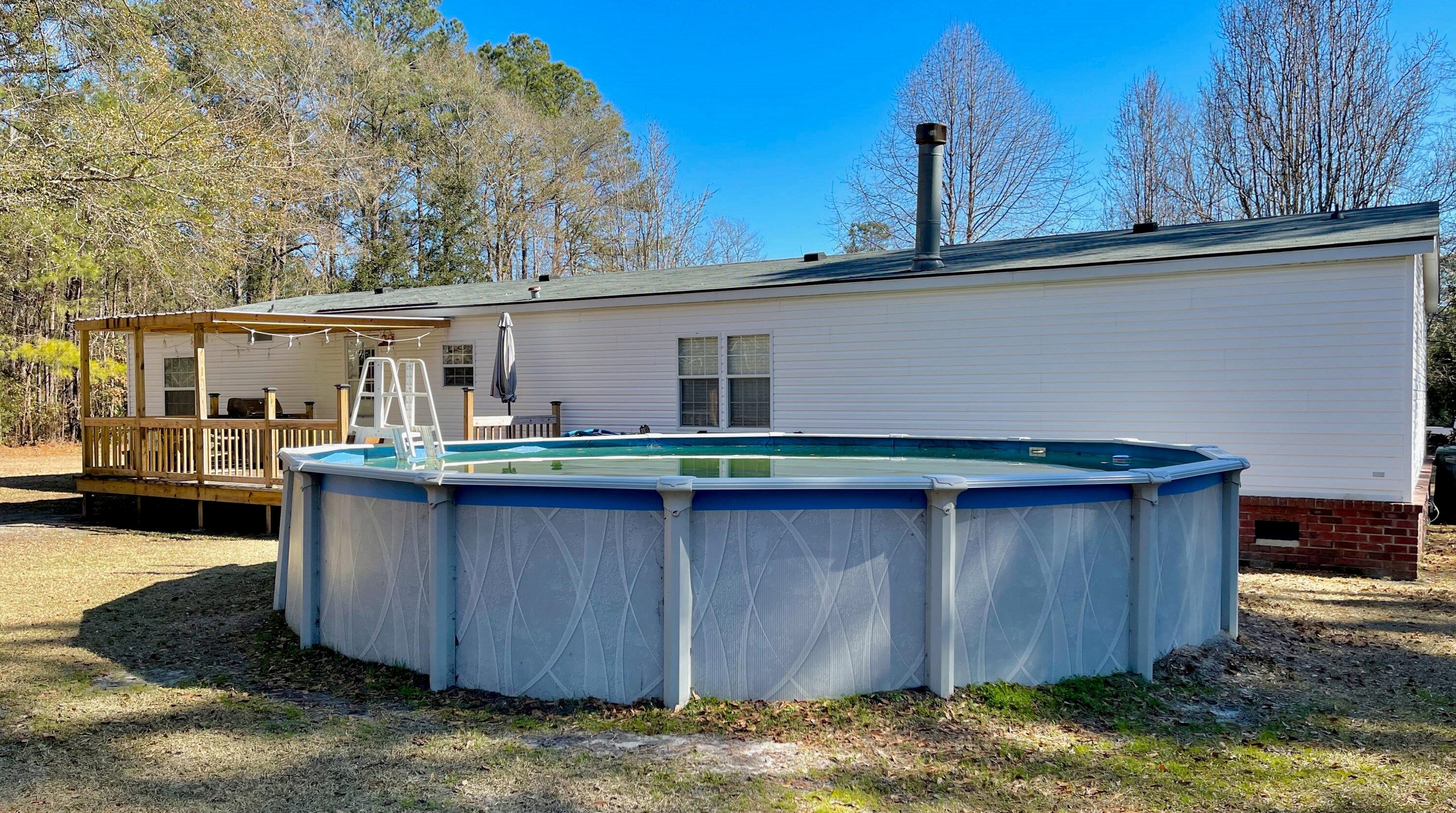 652 Lannie Ln, Moncks Corner SC  29461-4144 exterior