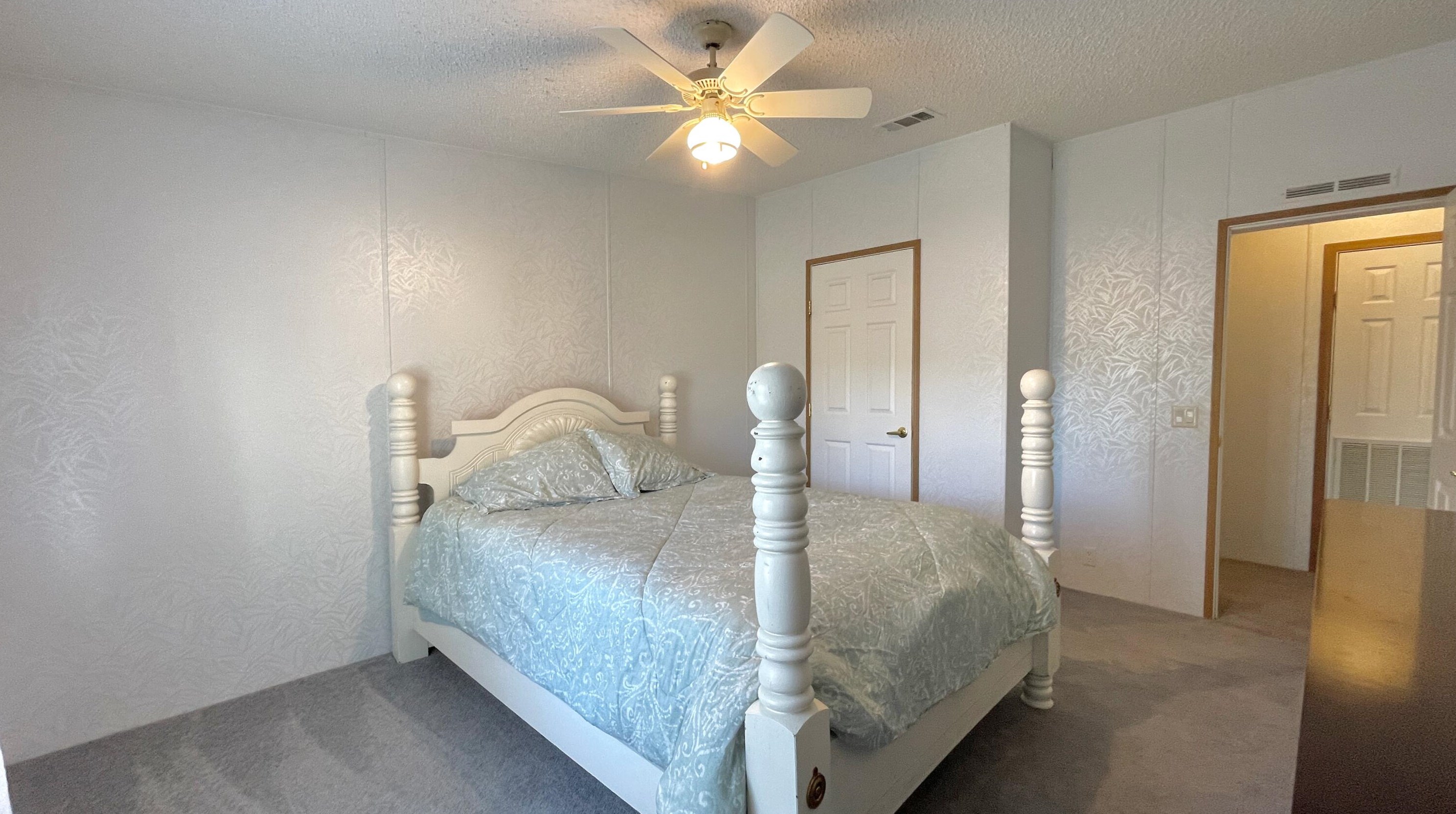 652 Lannie Ln, Moncks Corner SC  29461-4144 exterior