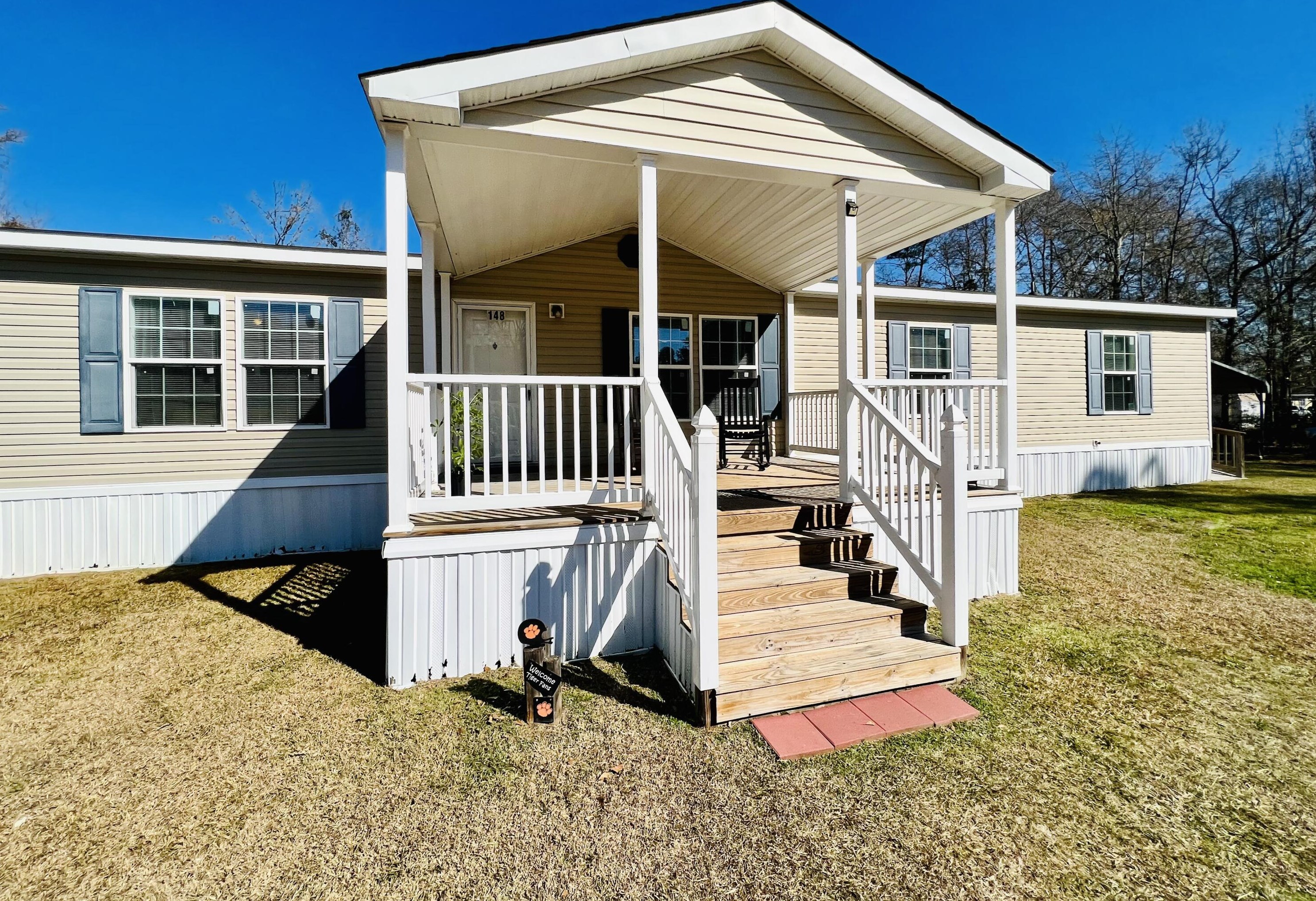 148 Caroline Dr, Cross, SC 29436