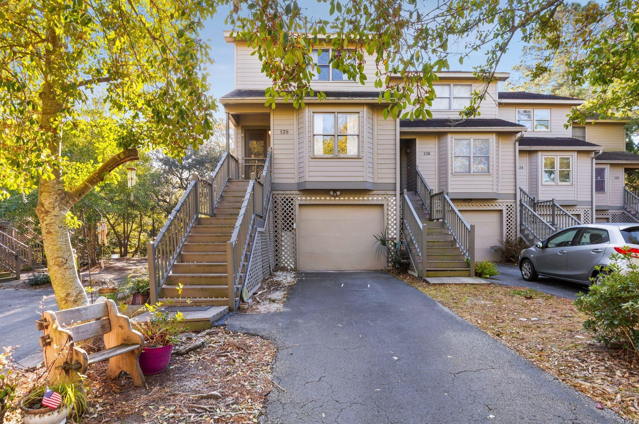 138 River Breeze Dr, Charleston, SC 29407-5661