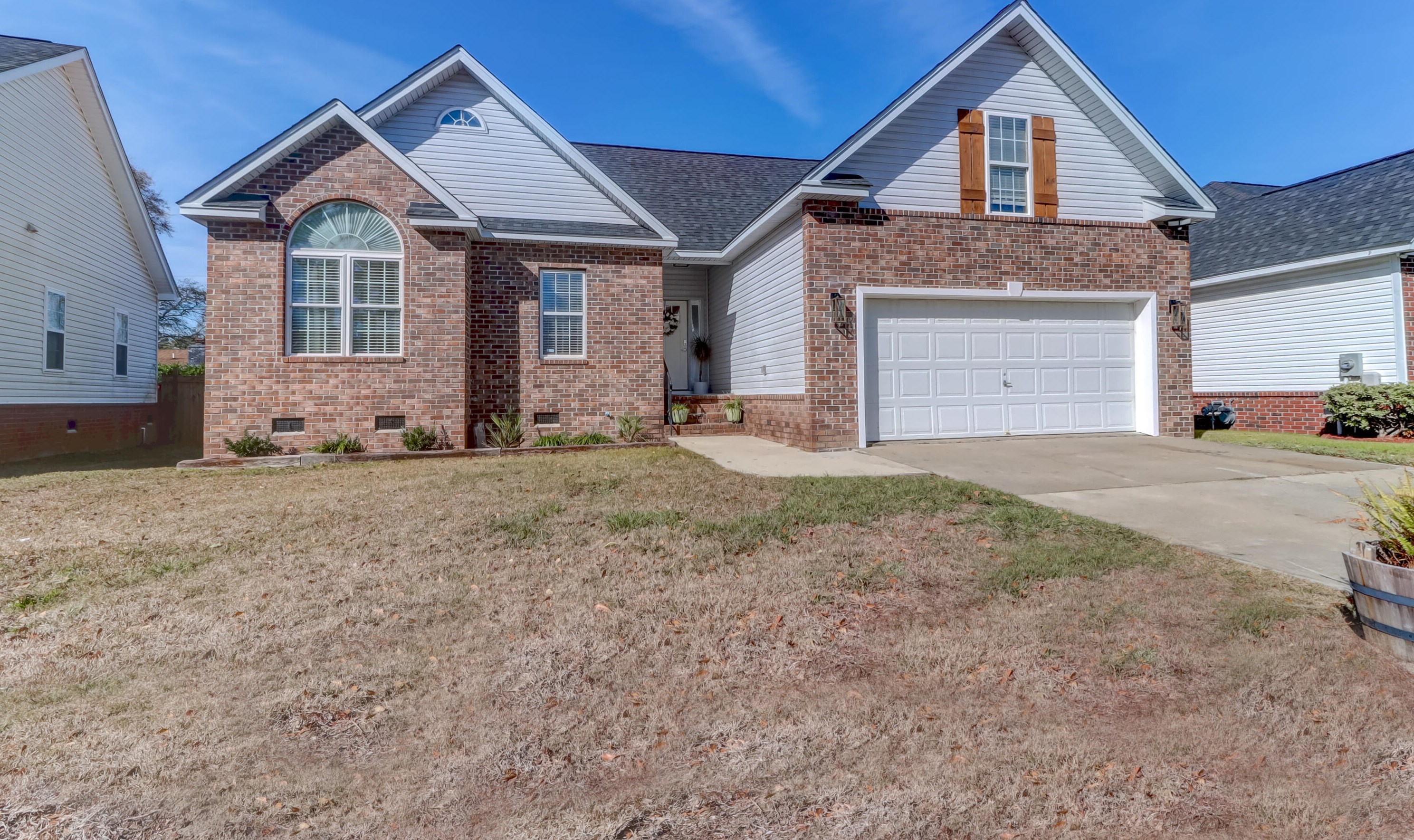 1633 Seloris Ct, Charleston, SC 29407-4797