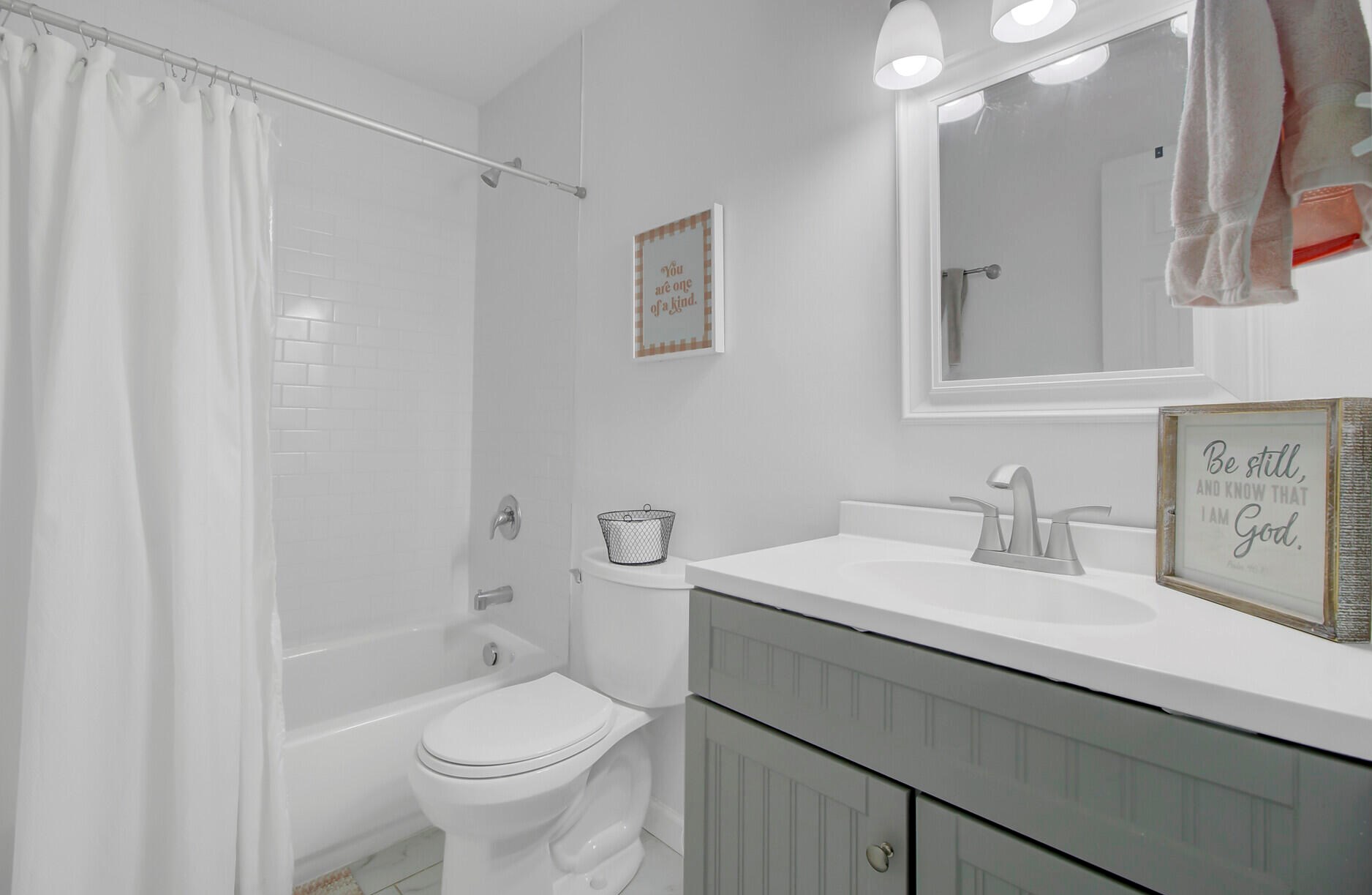 7663 Hillview Ln, Charleston SC  29420-8840 exterior