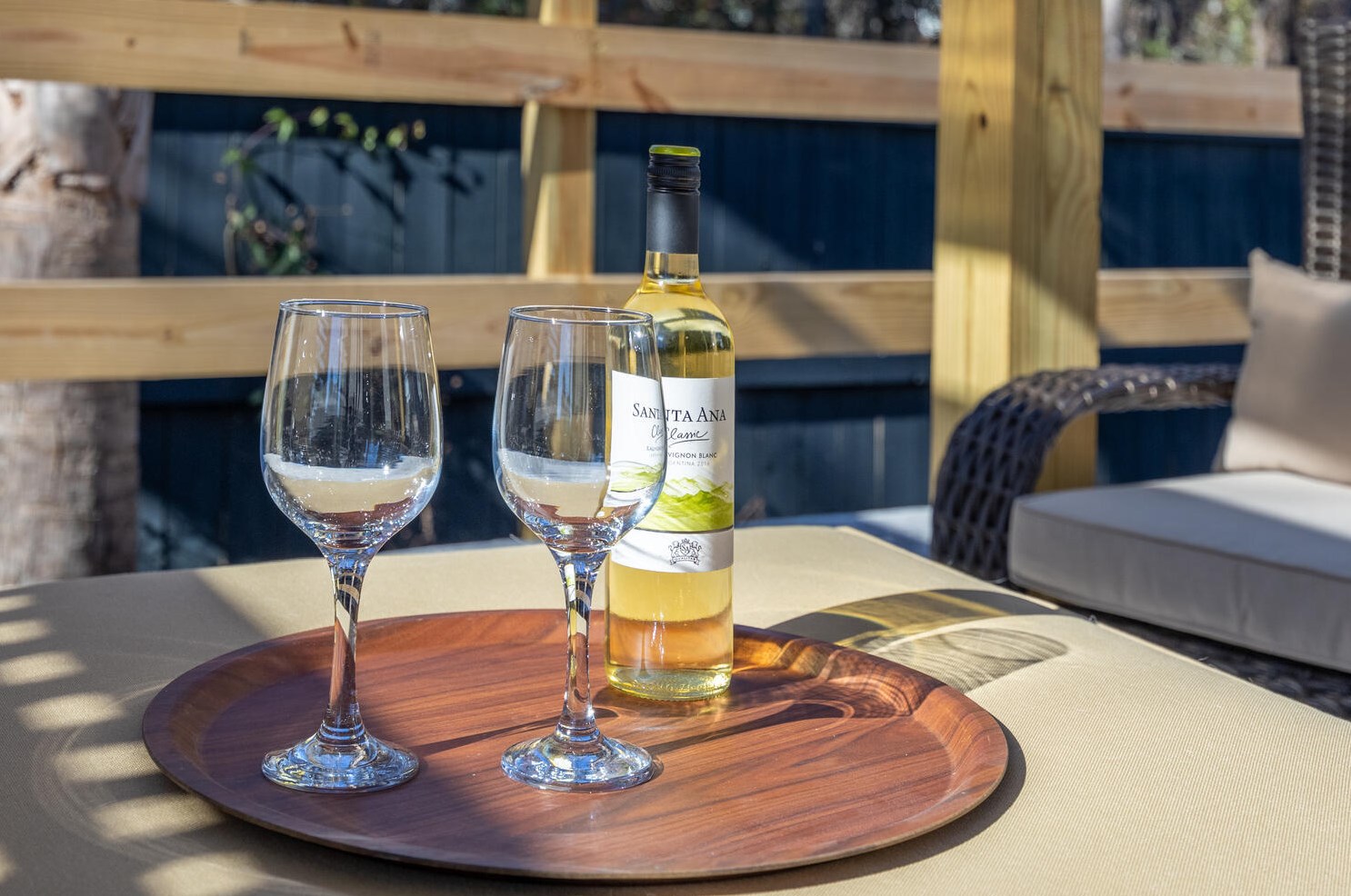 1465 Stratton Pl, Mount Pleasant SC  29466-8937 exterior