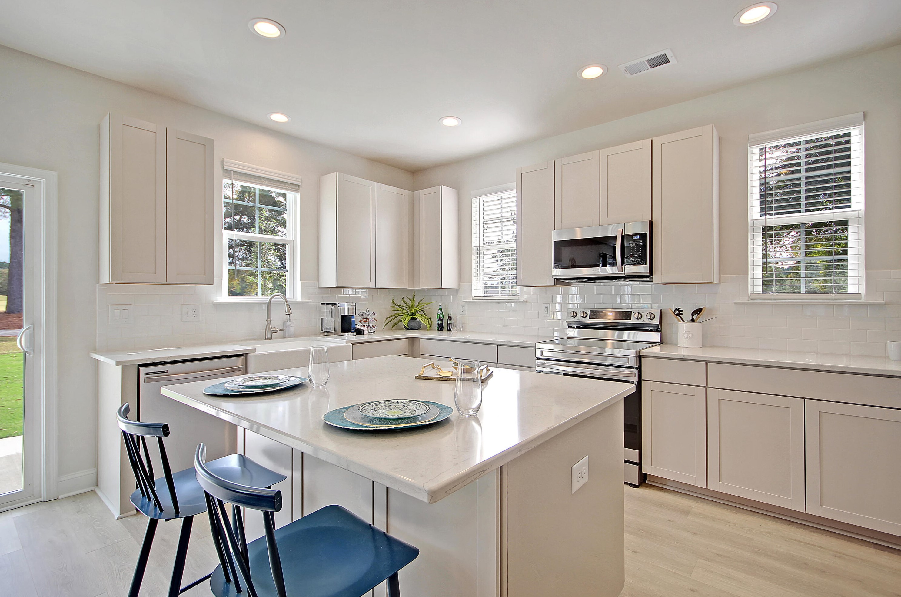 1335 Deercreek Dr, Foreston, SC 29102