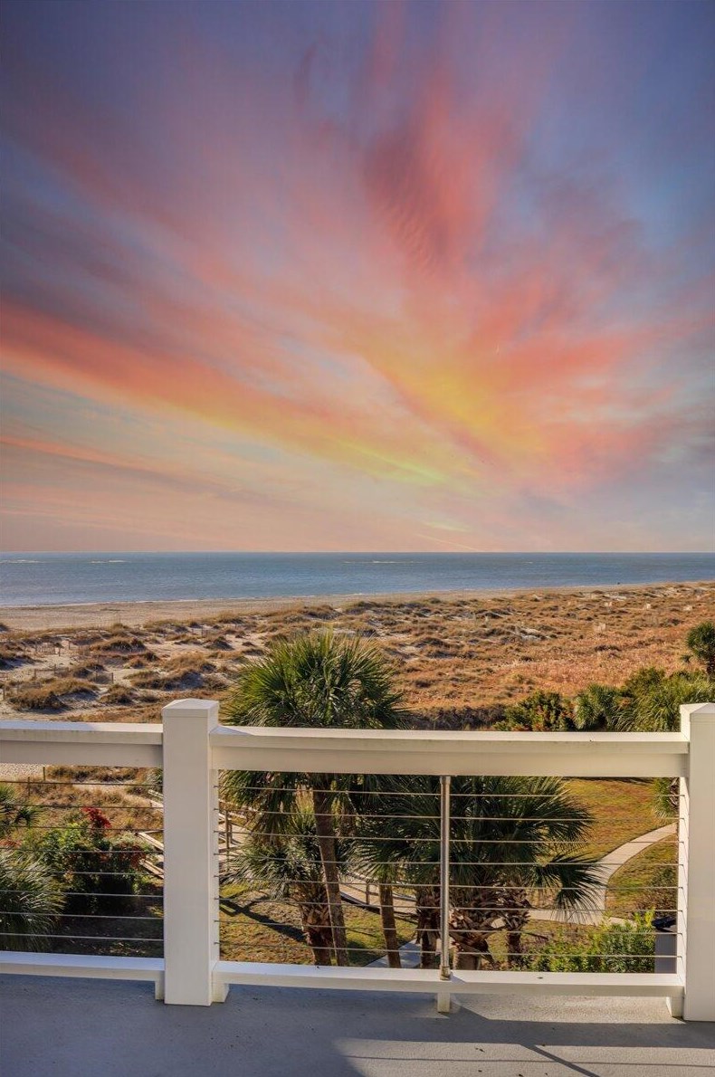 4 Summer Dunes Ln, Isle of Palms, SC 29451