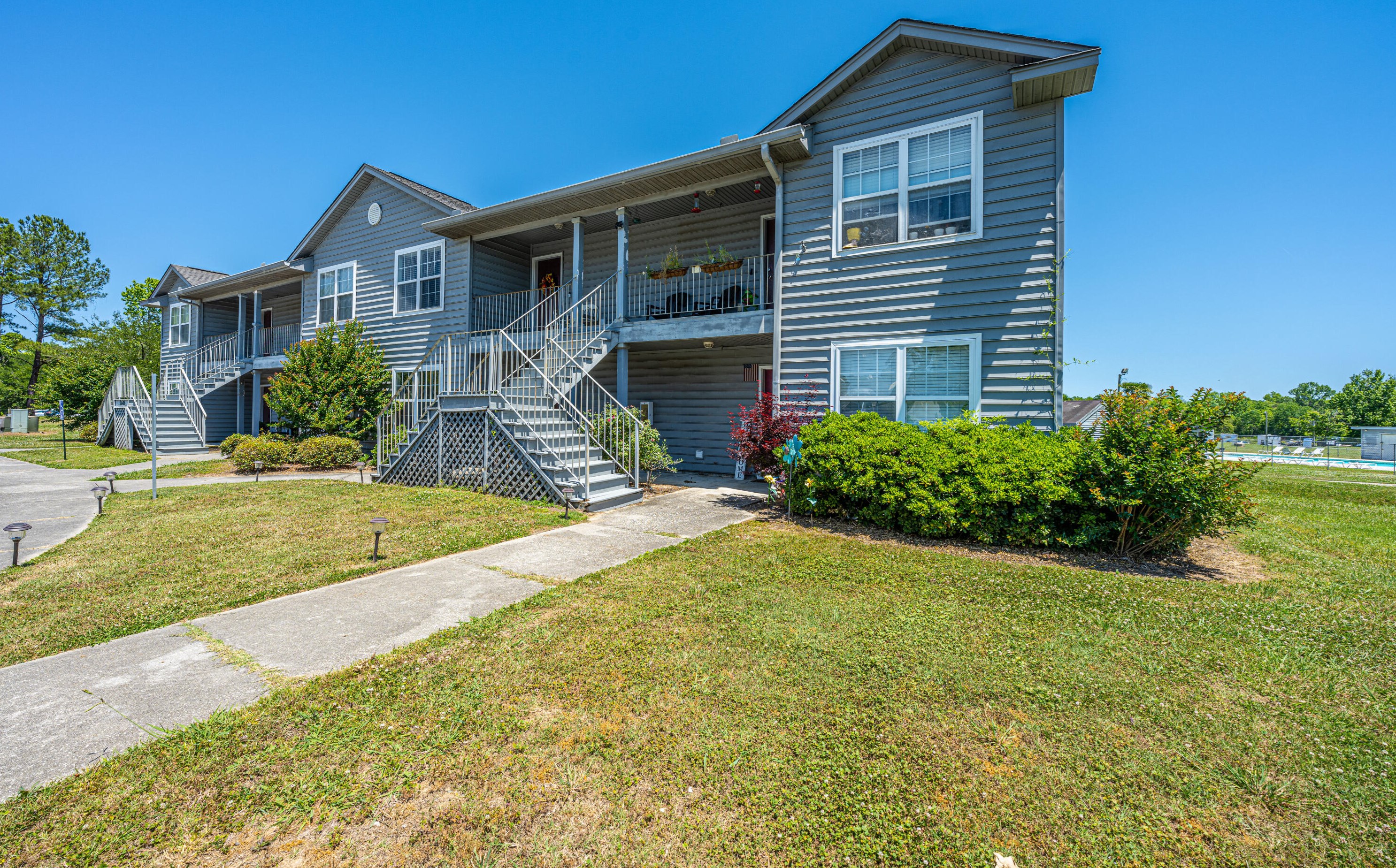 2601 Riverridge Ct, Moncks Corner, SC 29461-3256