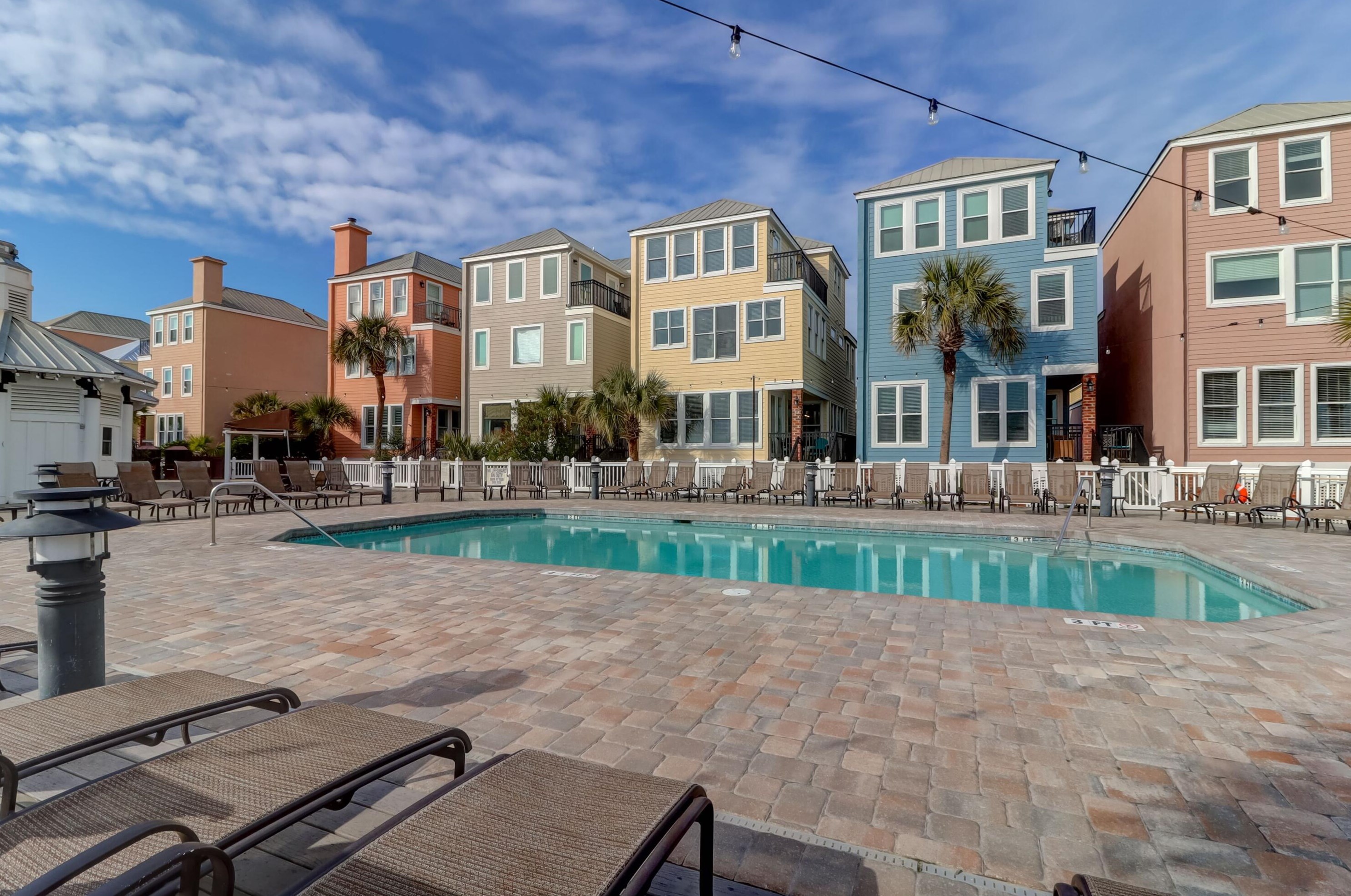 131 Grand Pavilion Dr, Isle of Palms, SC 29451