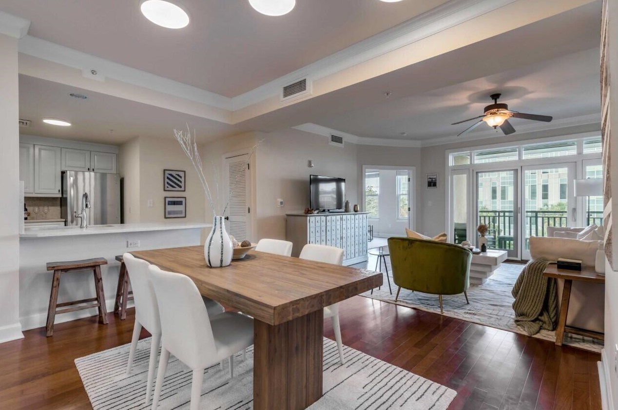 33 Calhoun St #122, Charleston, SC 29401