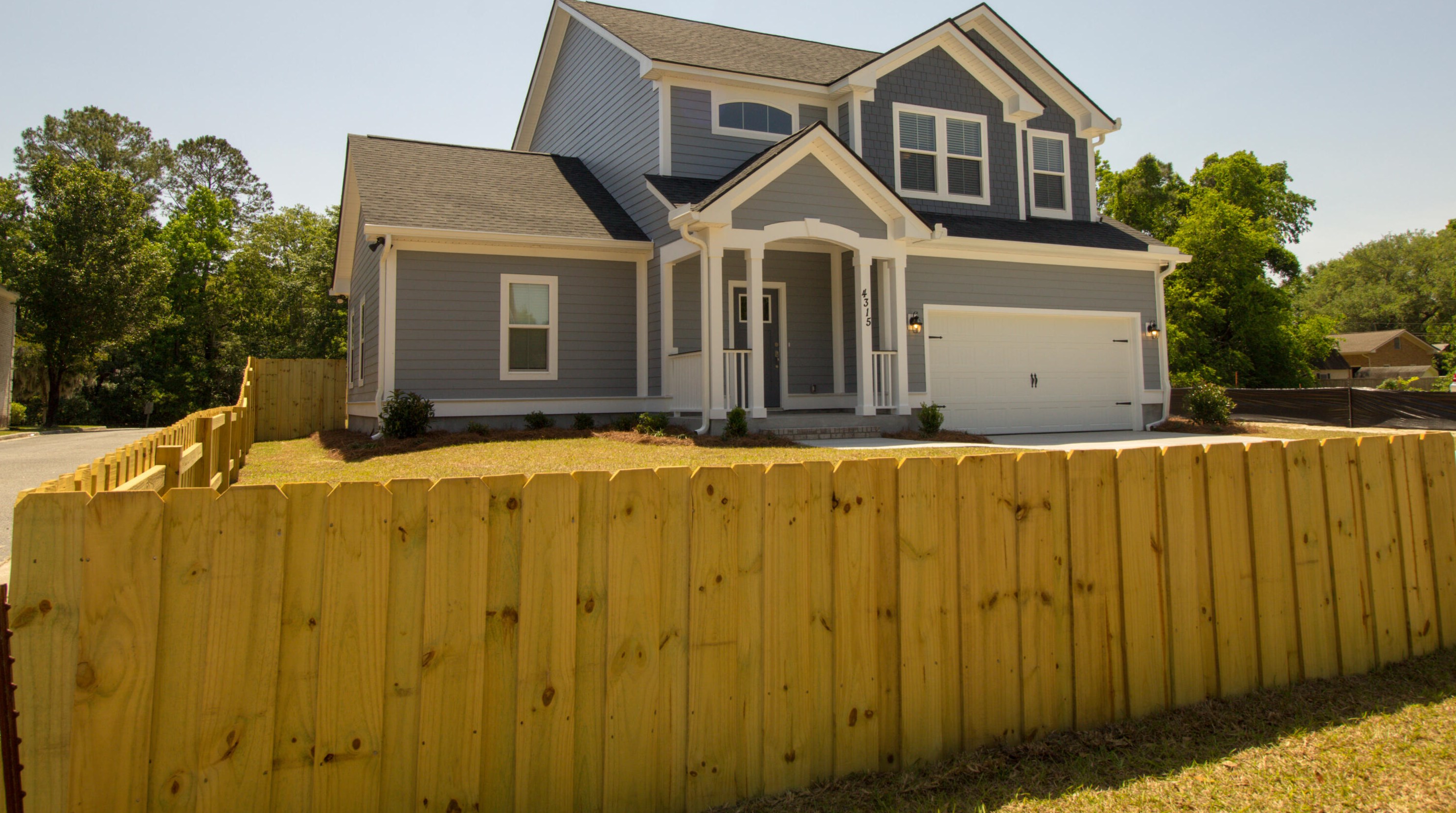 4315 Bream Rd, Charleston, SC 29418-5404