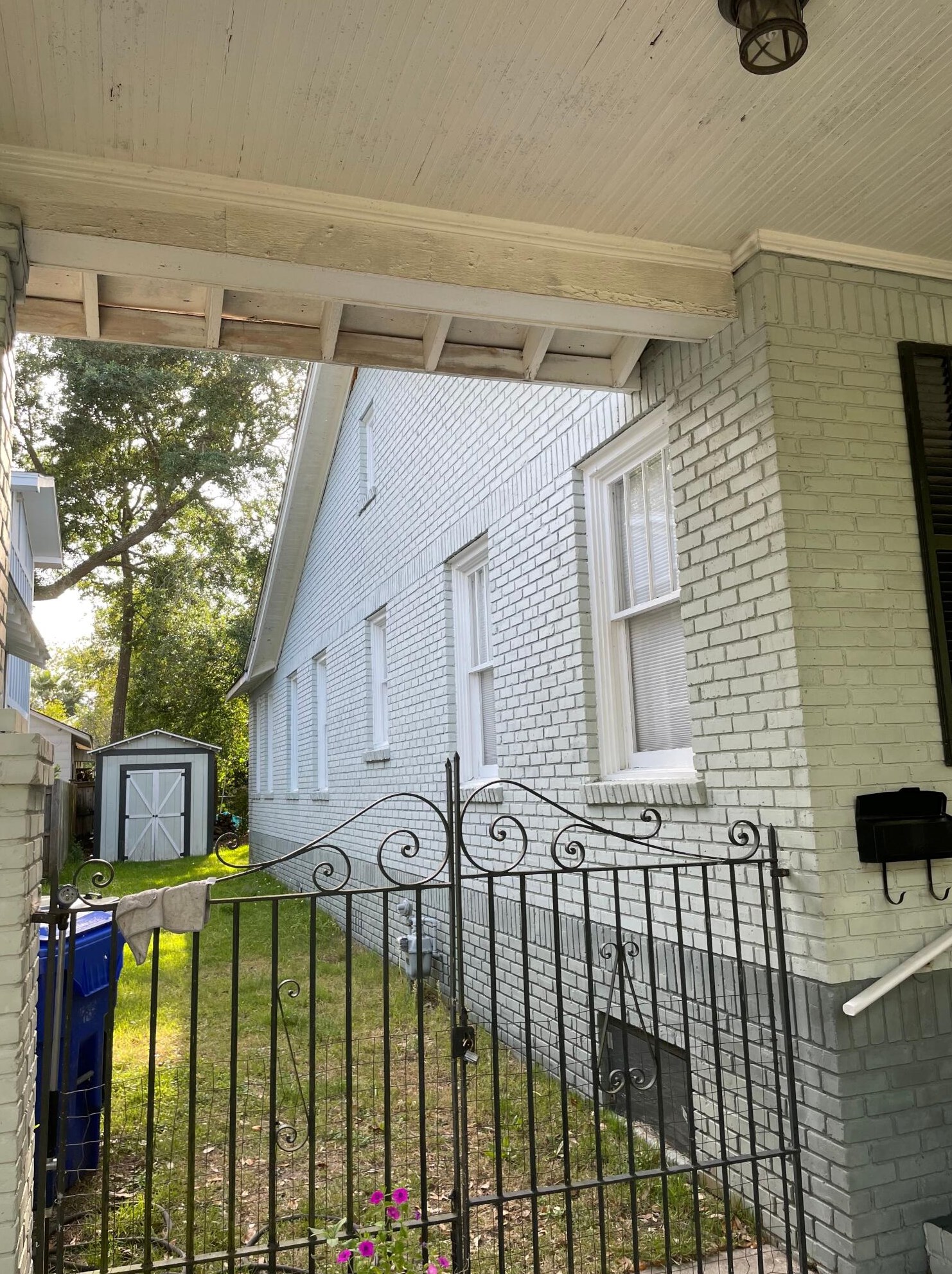 831 Rutledge Ave, Charleston SC  29403-3717 exterior