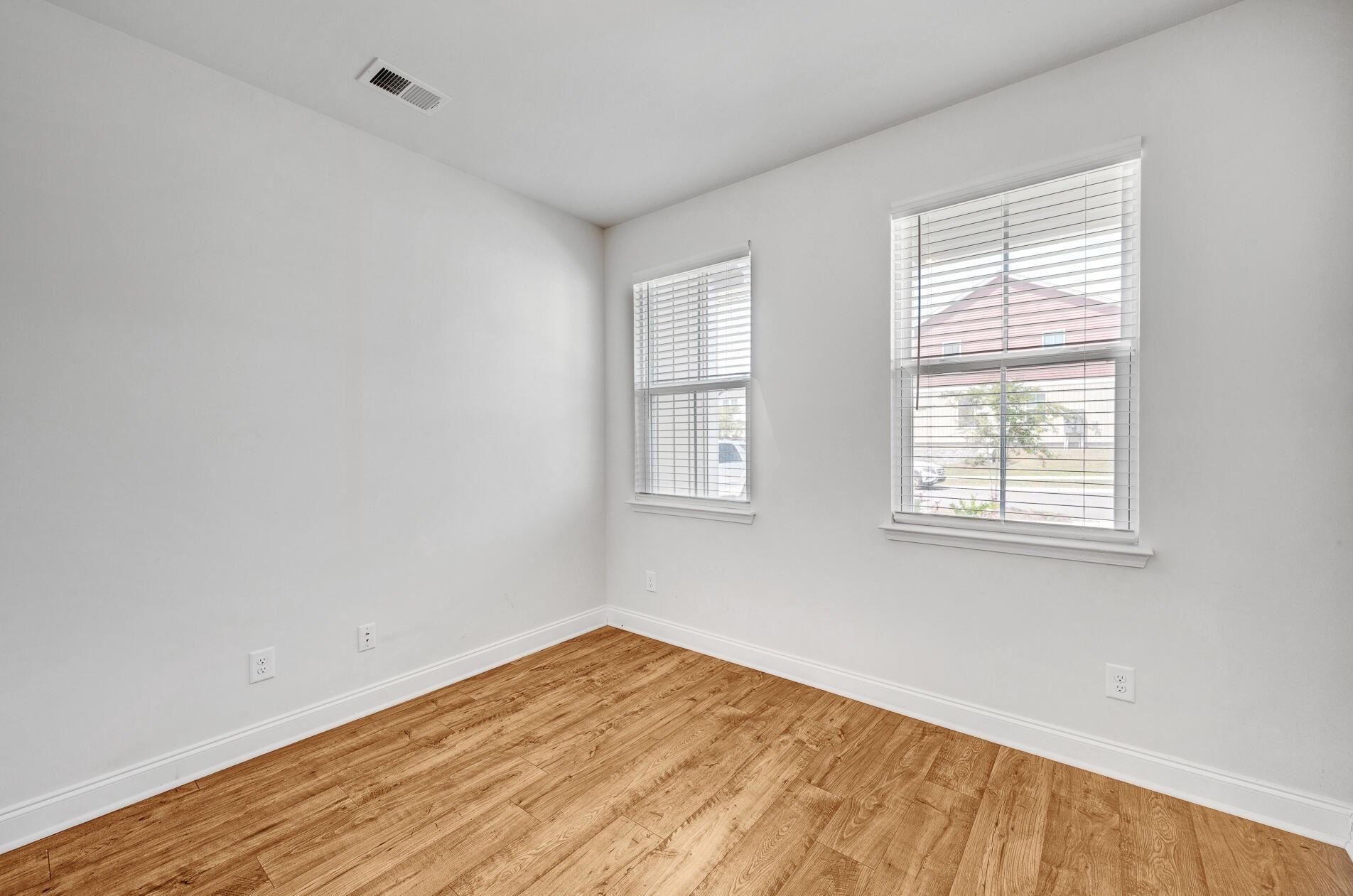 7807 Montview Rd, Charleston SC  29418-2258 exterior