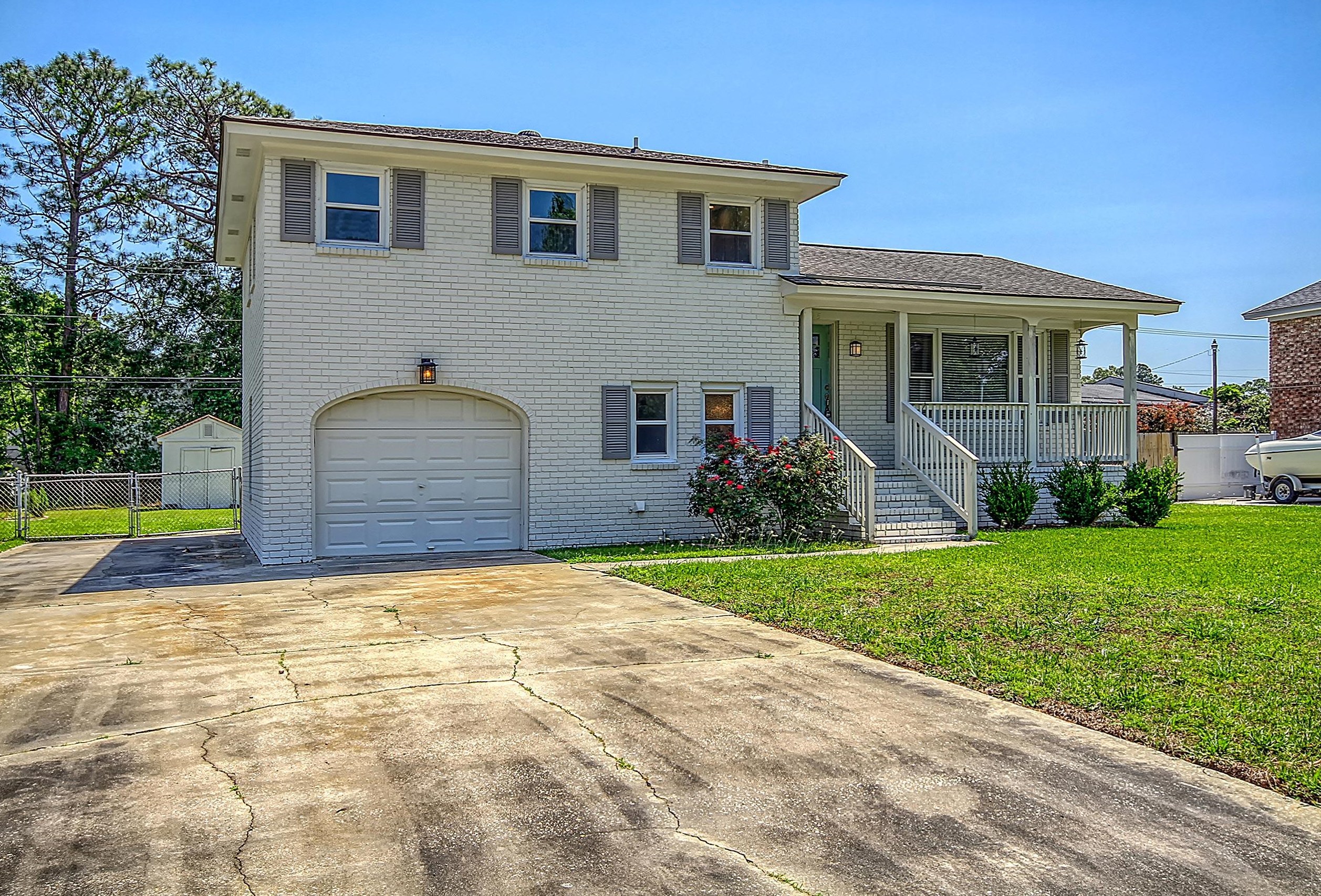 105 Mellard Dr, Charleston, SC 29445-4899