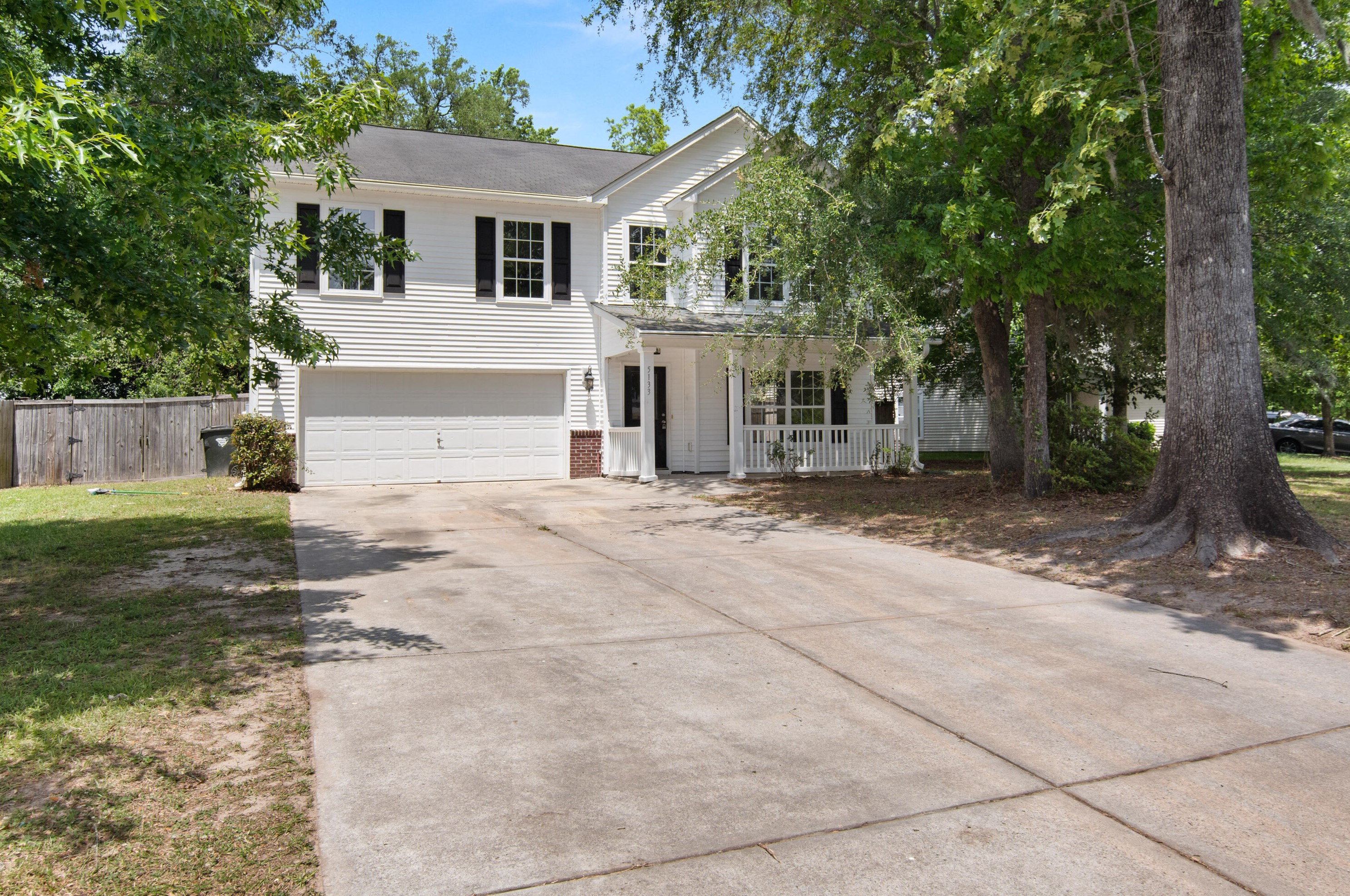 5133 Morrow Ln, Summerville, SC 29485-8852