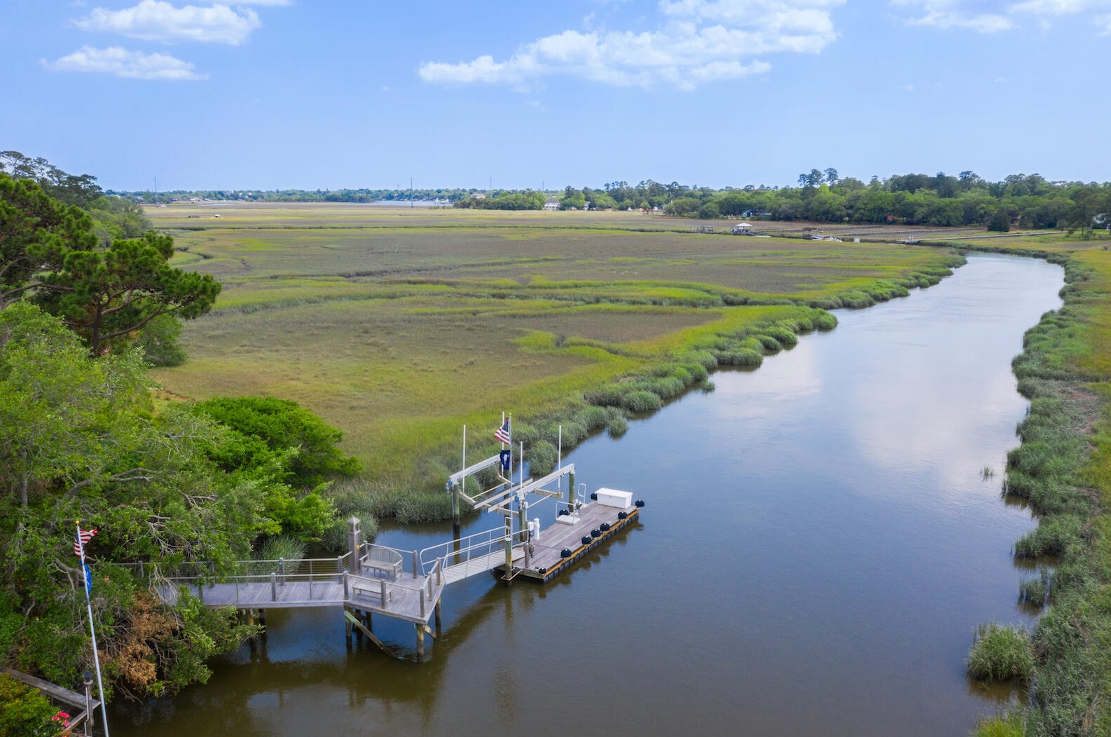 46 Indigo Point Dr, Charleston, SC 29407-6985