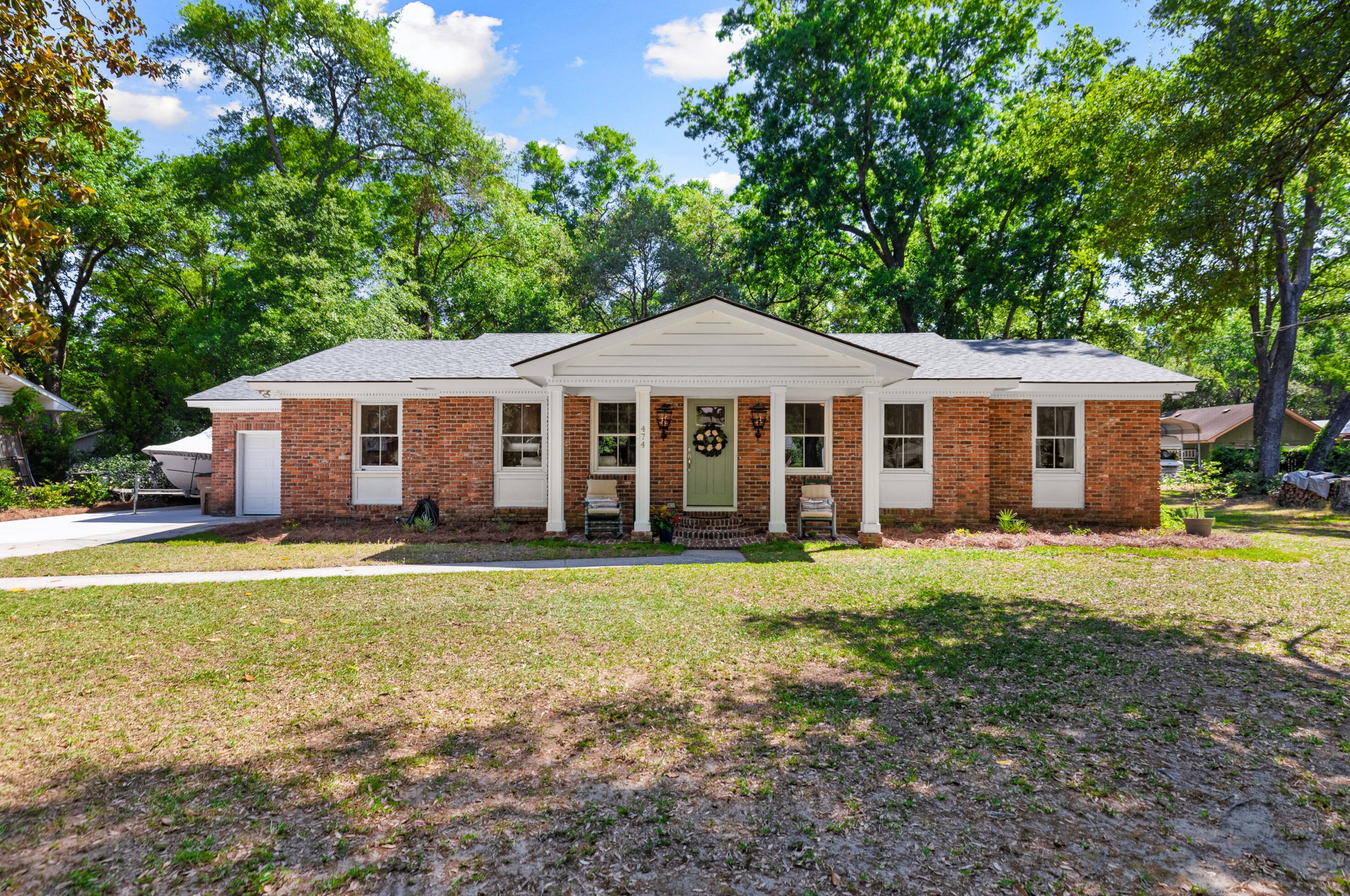 474 Wallace Dr, Charleston, SC 29412-9151