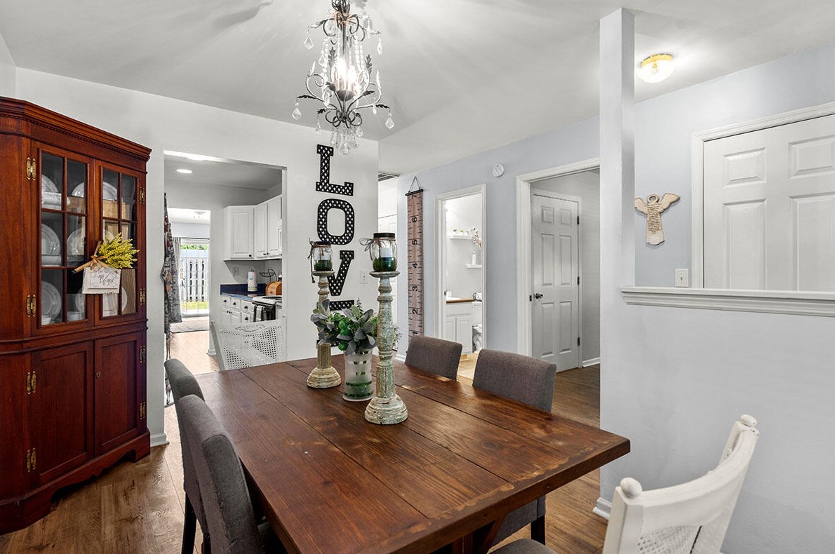 1276 Apex Ln, Charleston SC 29412-8639 exterior