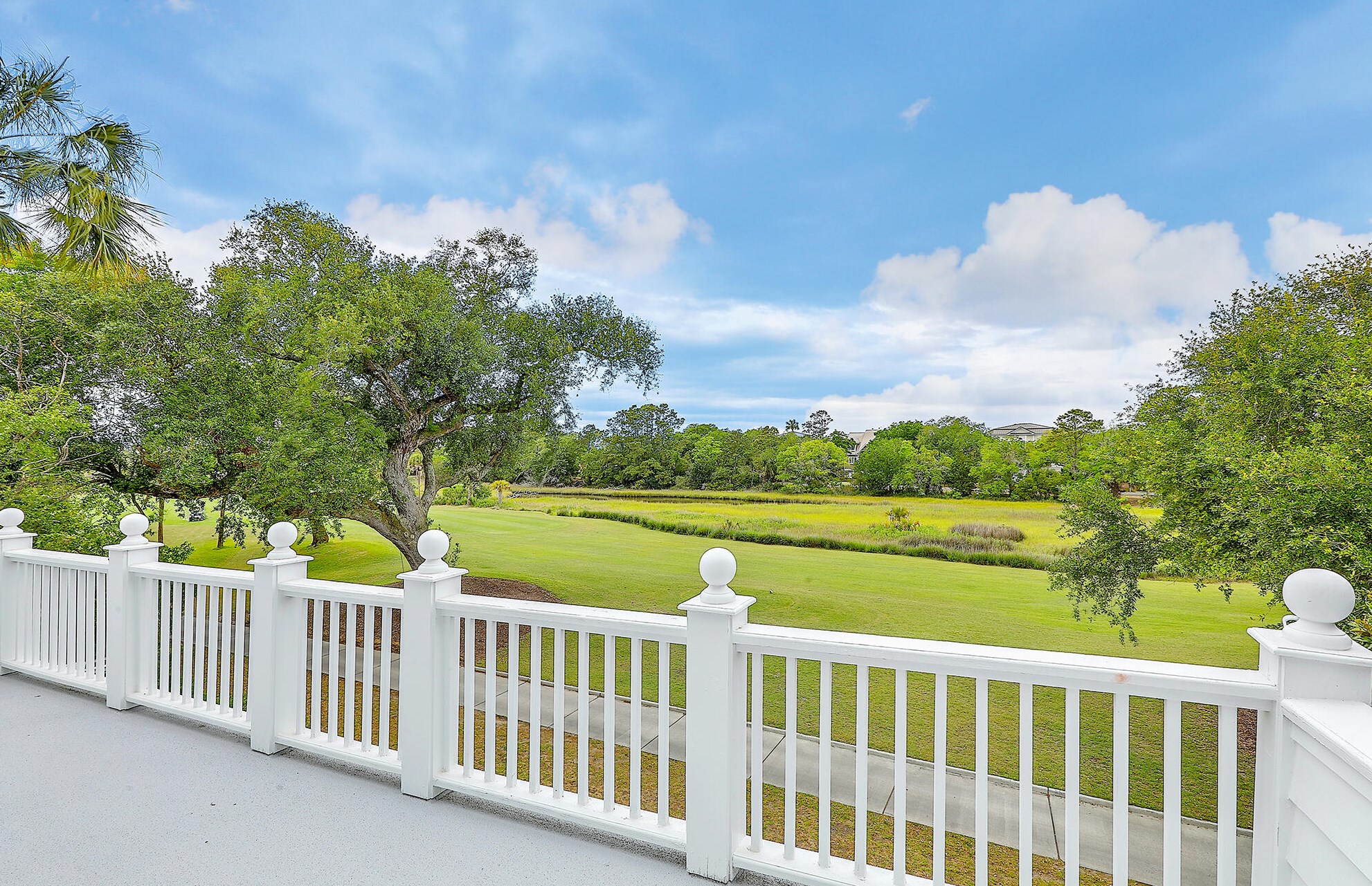 60 Seagrass Ln, Isle of Palms, SC 29451