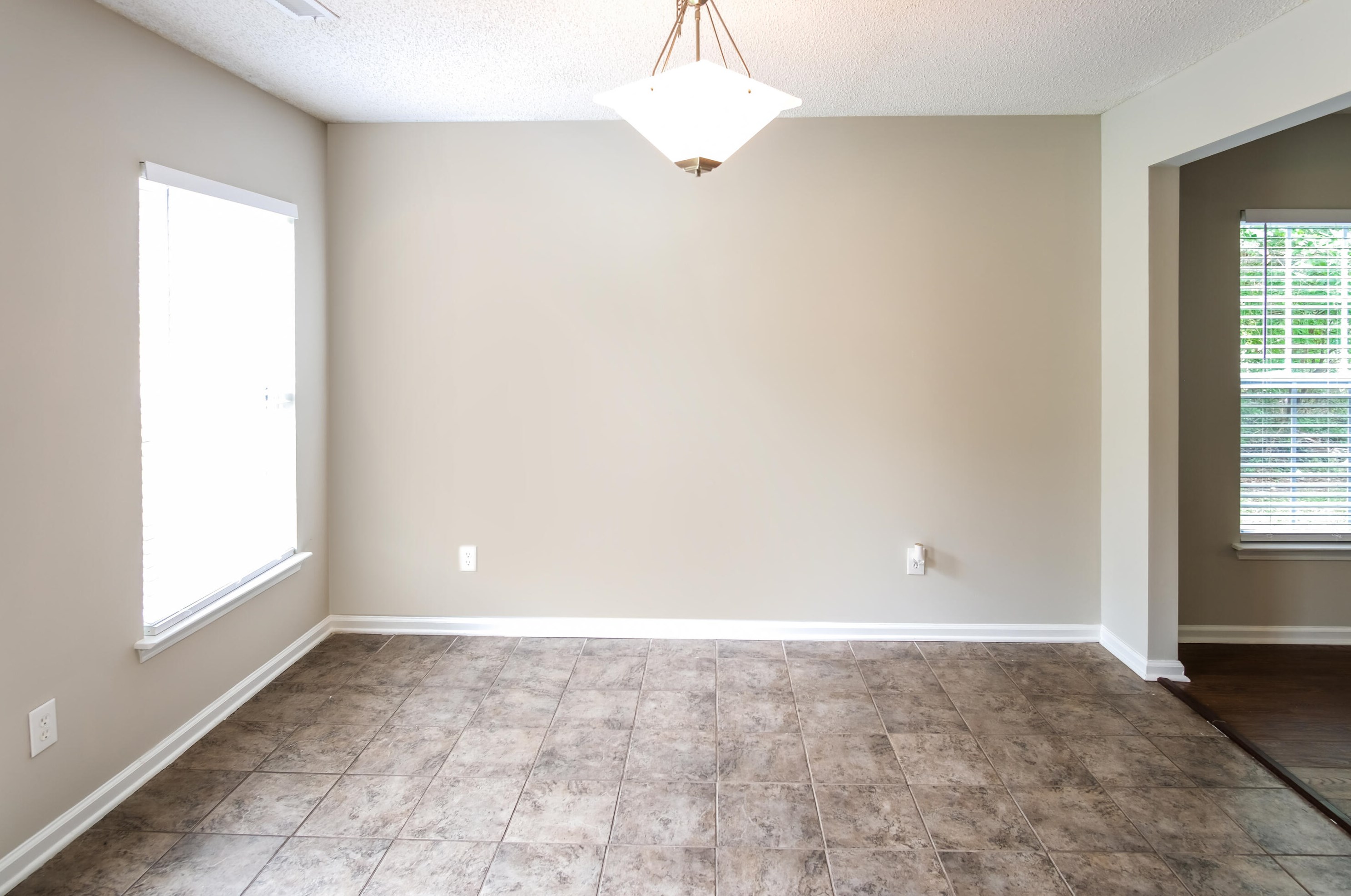 300 Slow Mill Dr, Charleston SC  29445-9640 exterior