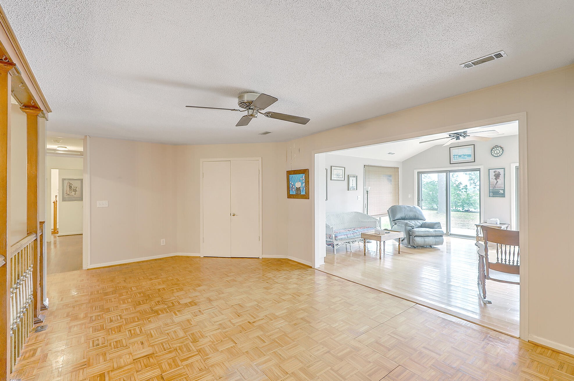 1632 Oak Island Dr, Charleston SC 29412-9519 exterior