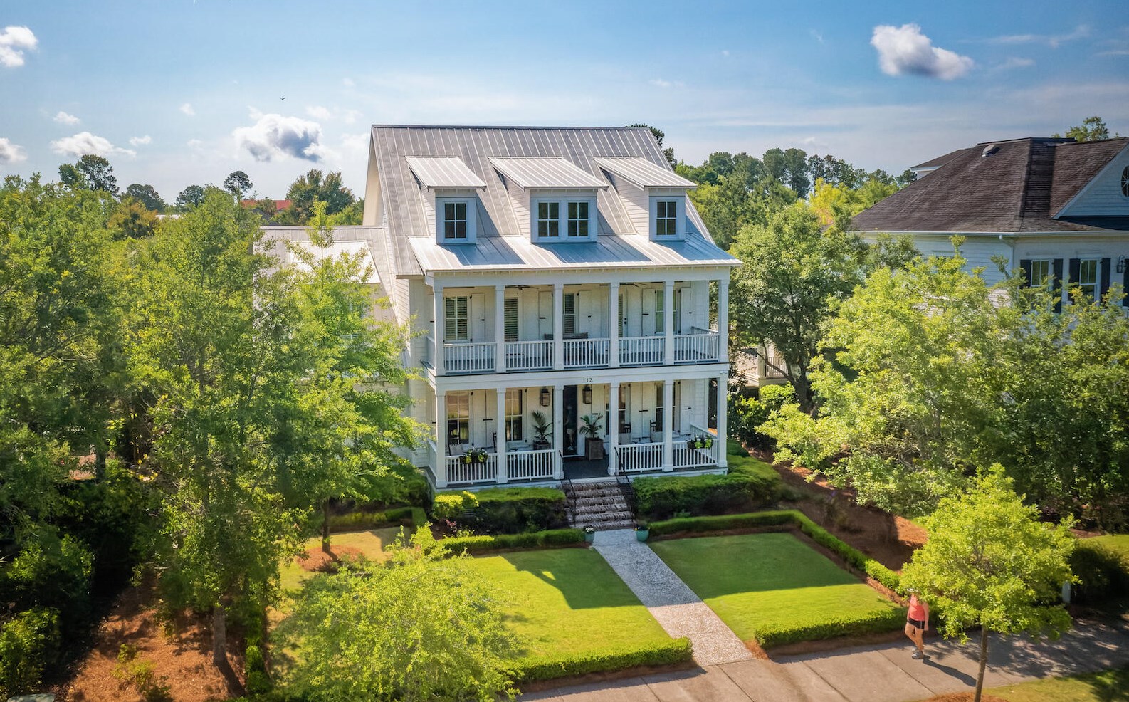 112 Island Park Dr, Charleston, SC 29492-8350