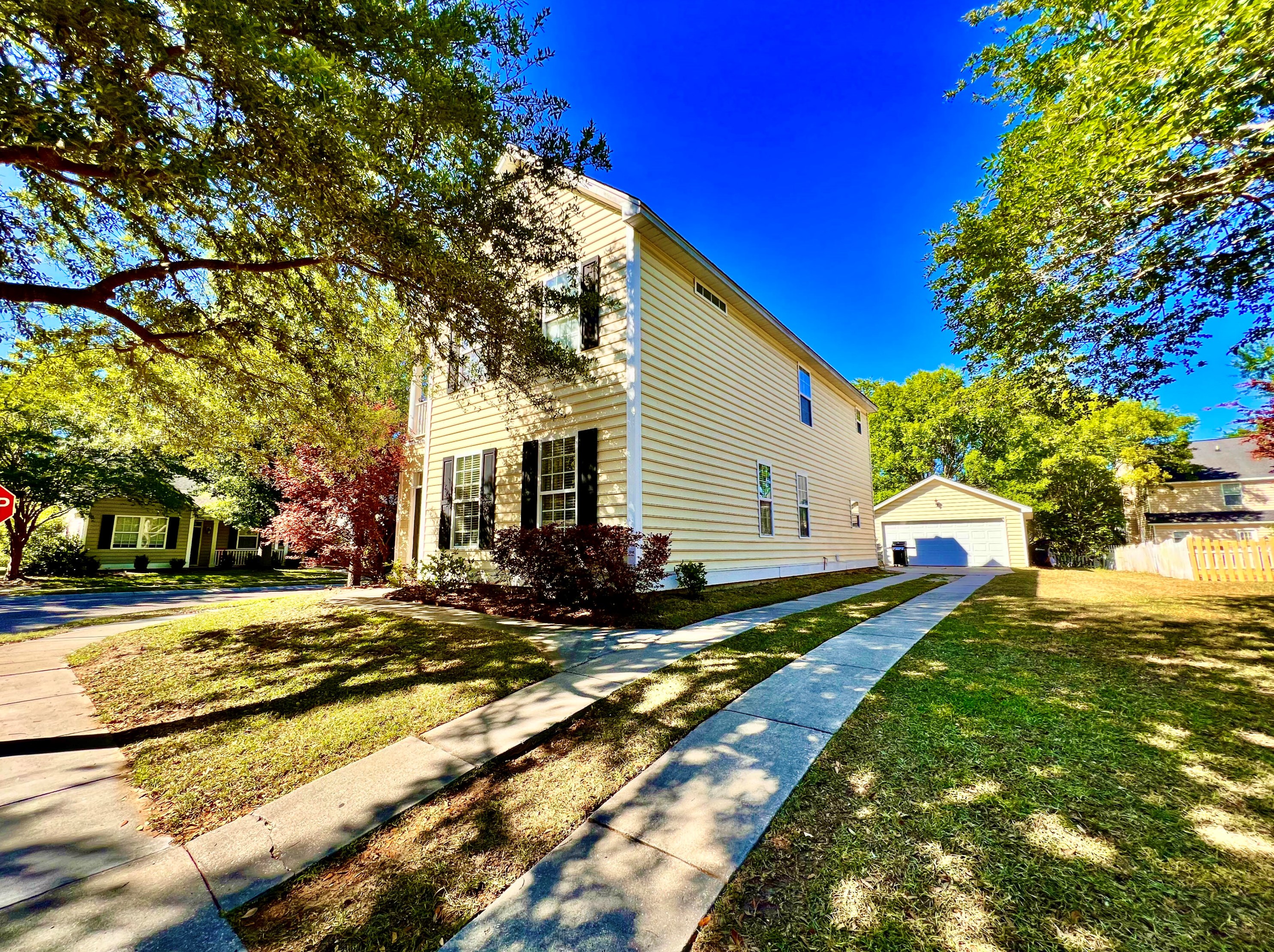 1215 Spotted Owl Dr, Mount Pleasant, SC 29466