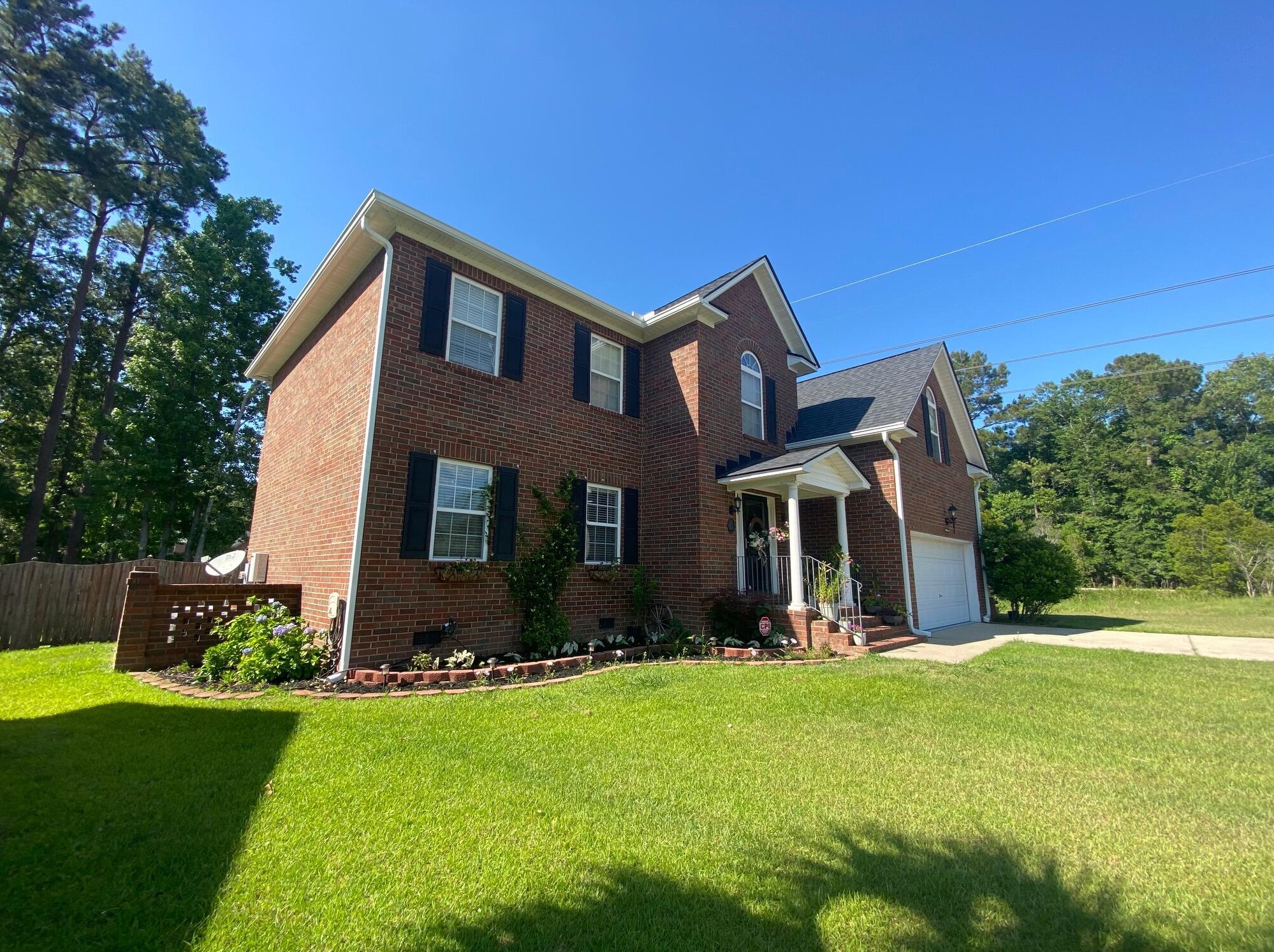 105 Shakespeare Ct, Charleston, SC 29445-7295