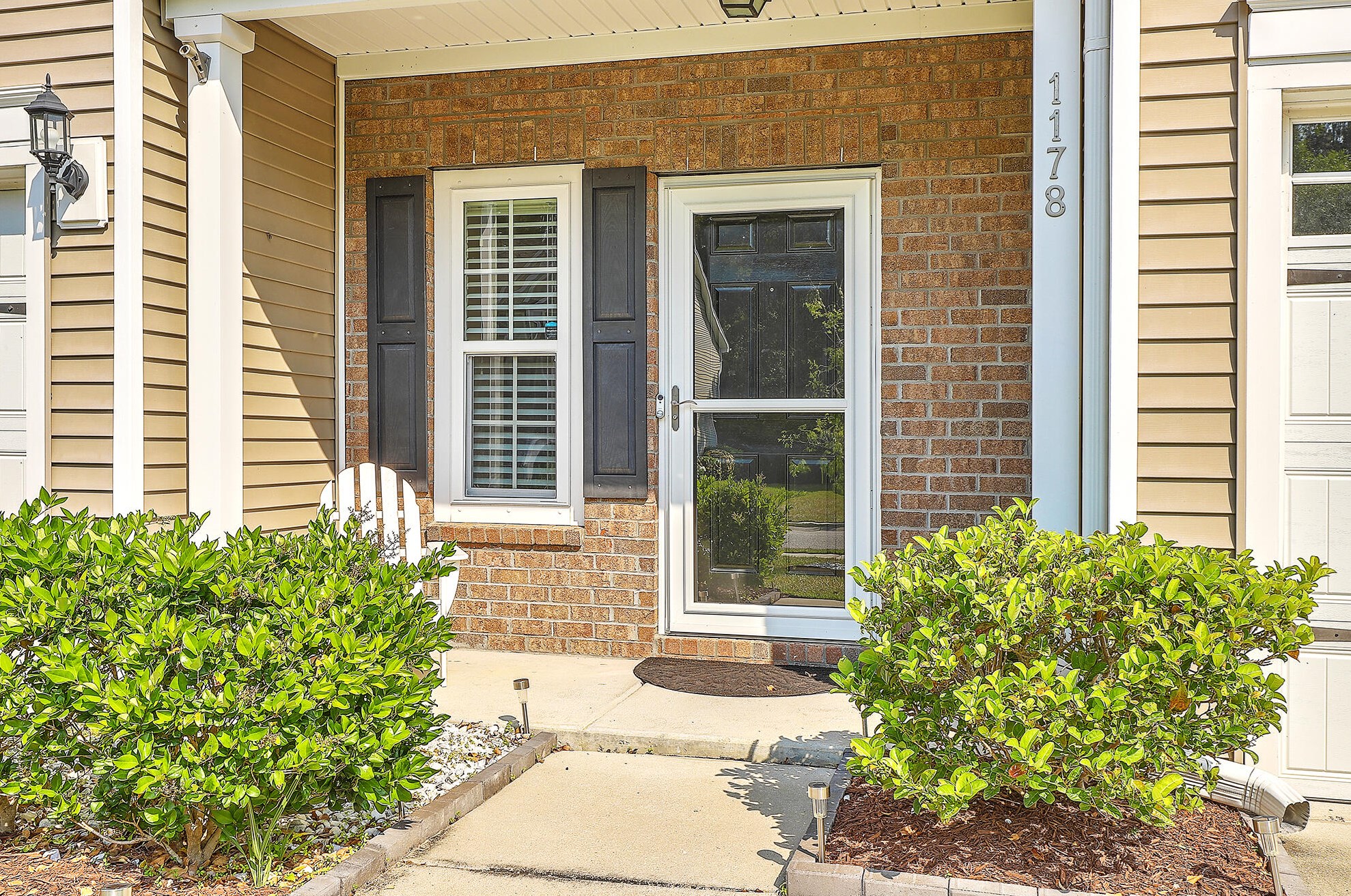1178 Euclid Dr, Charleston, SC 29492-2802