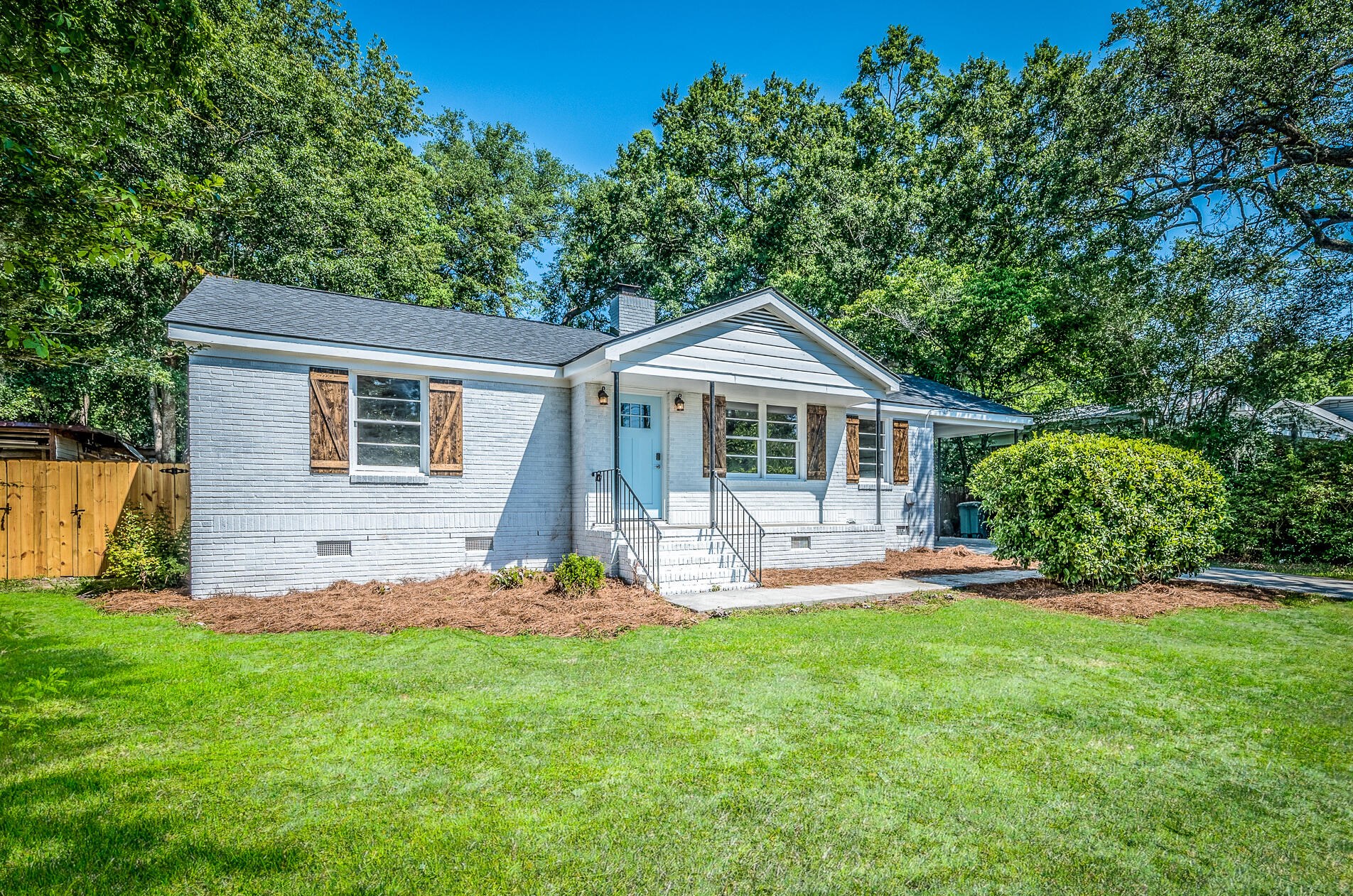 1250 Springhill Rd, Charleston, SC 29410-2028