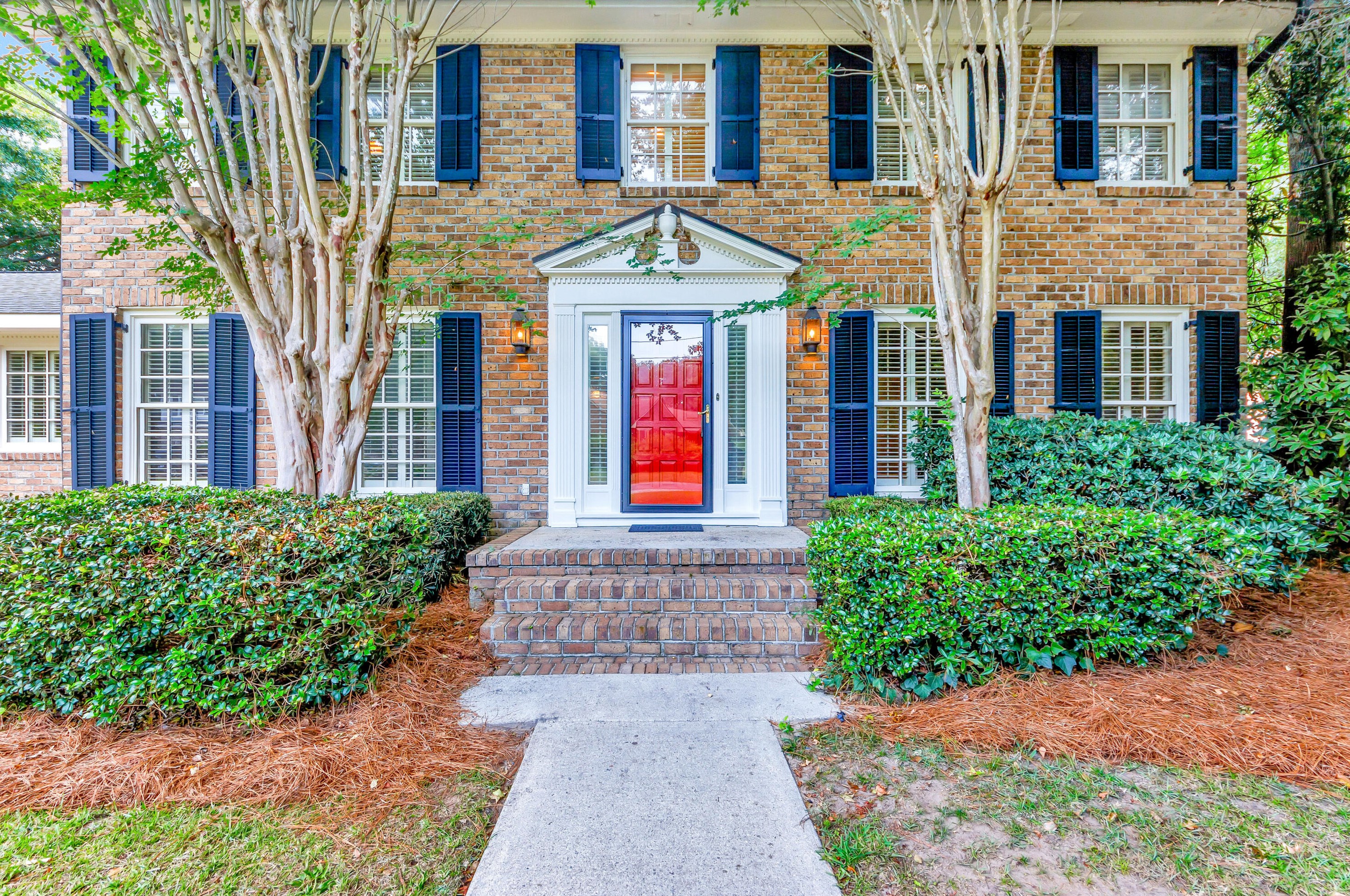 1414 Parkshore Dr, Charleston, SC 29407-3126