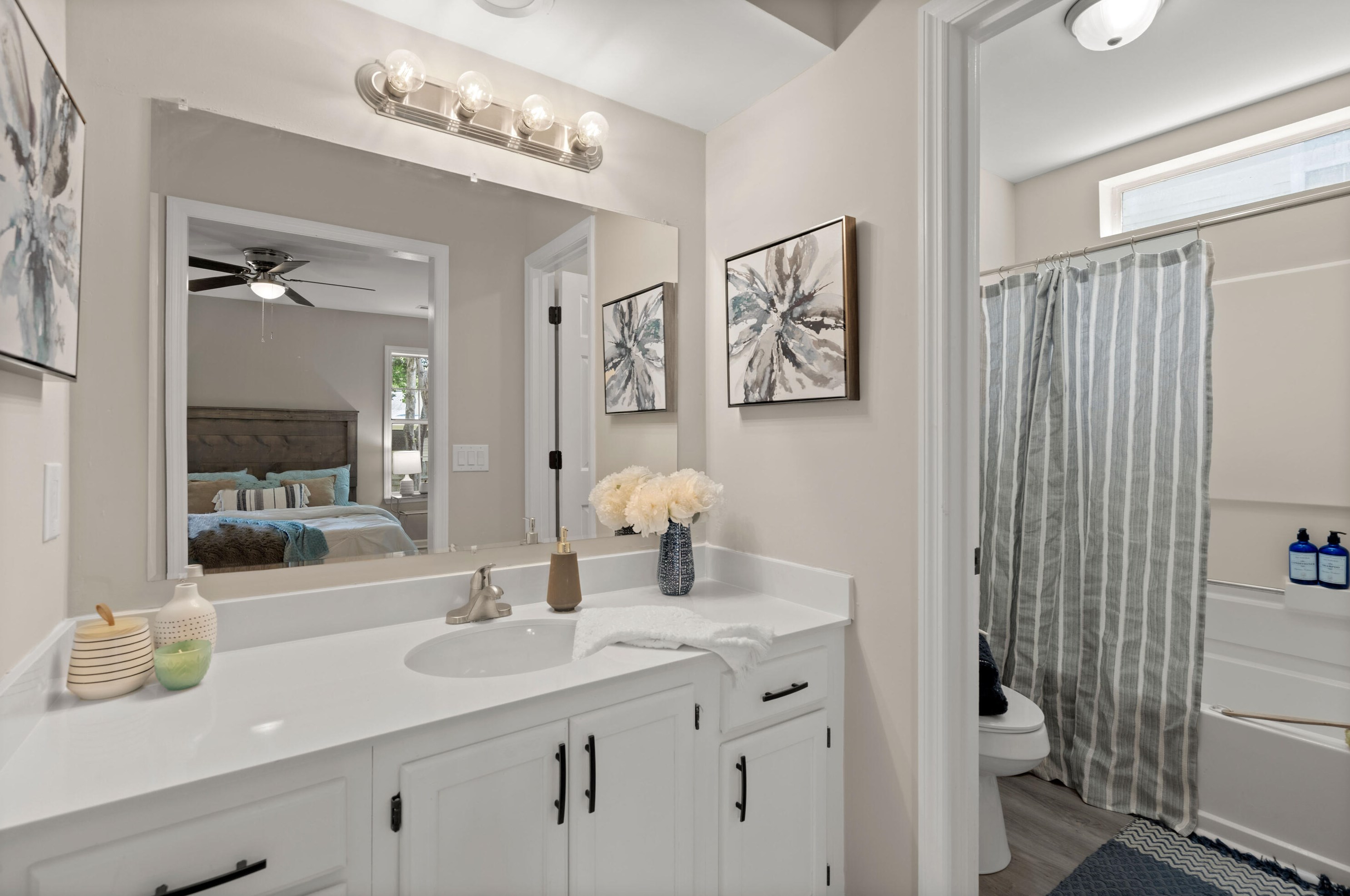 111 Lowndes Rd, Charleston SC  29445-7027 exterior