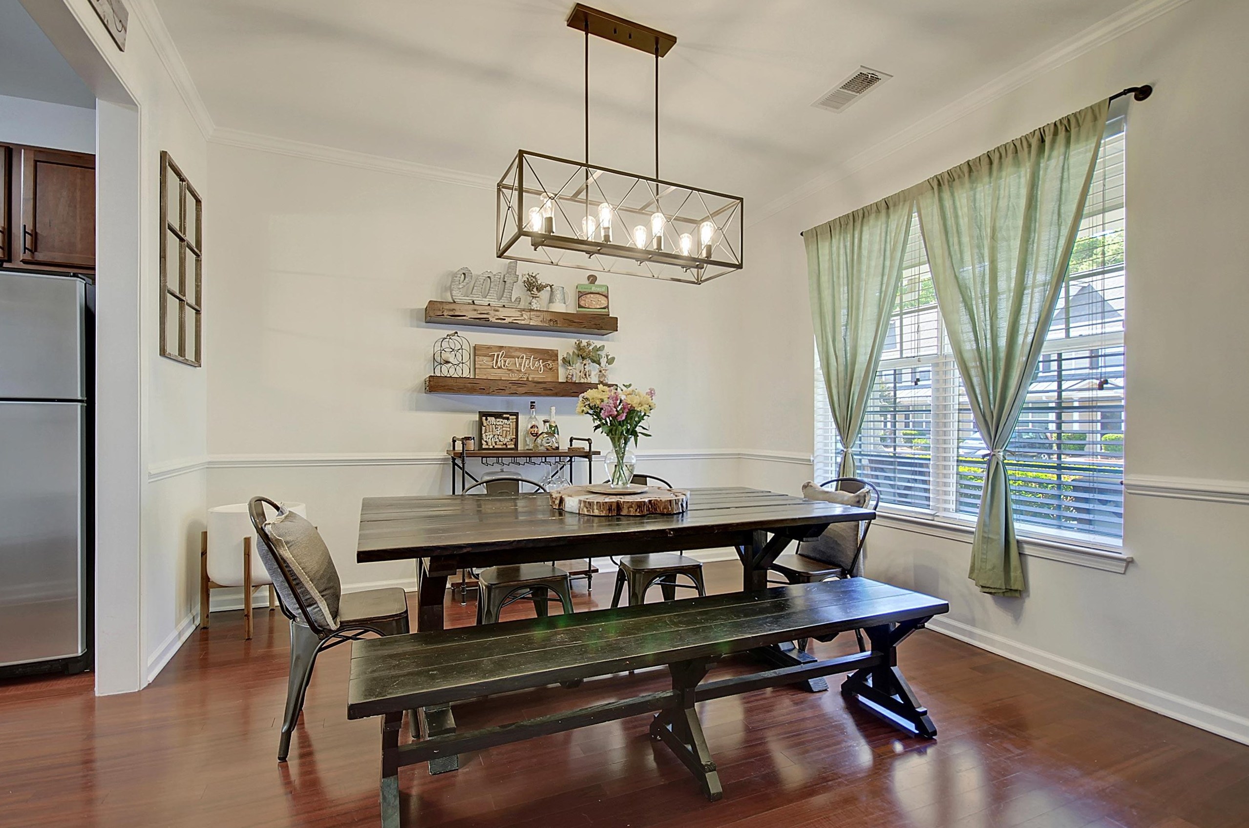 210 Hemingway Cir, Summerville SC  29483-8042 exterior