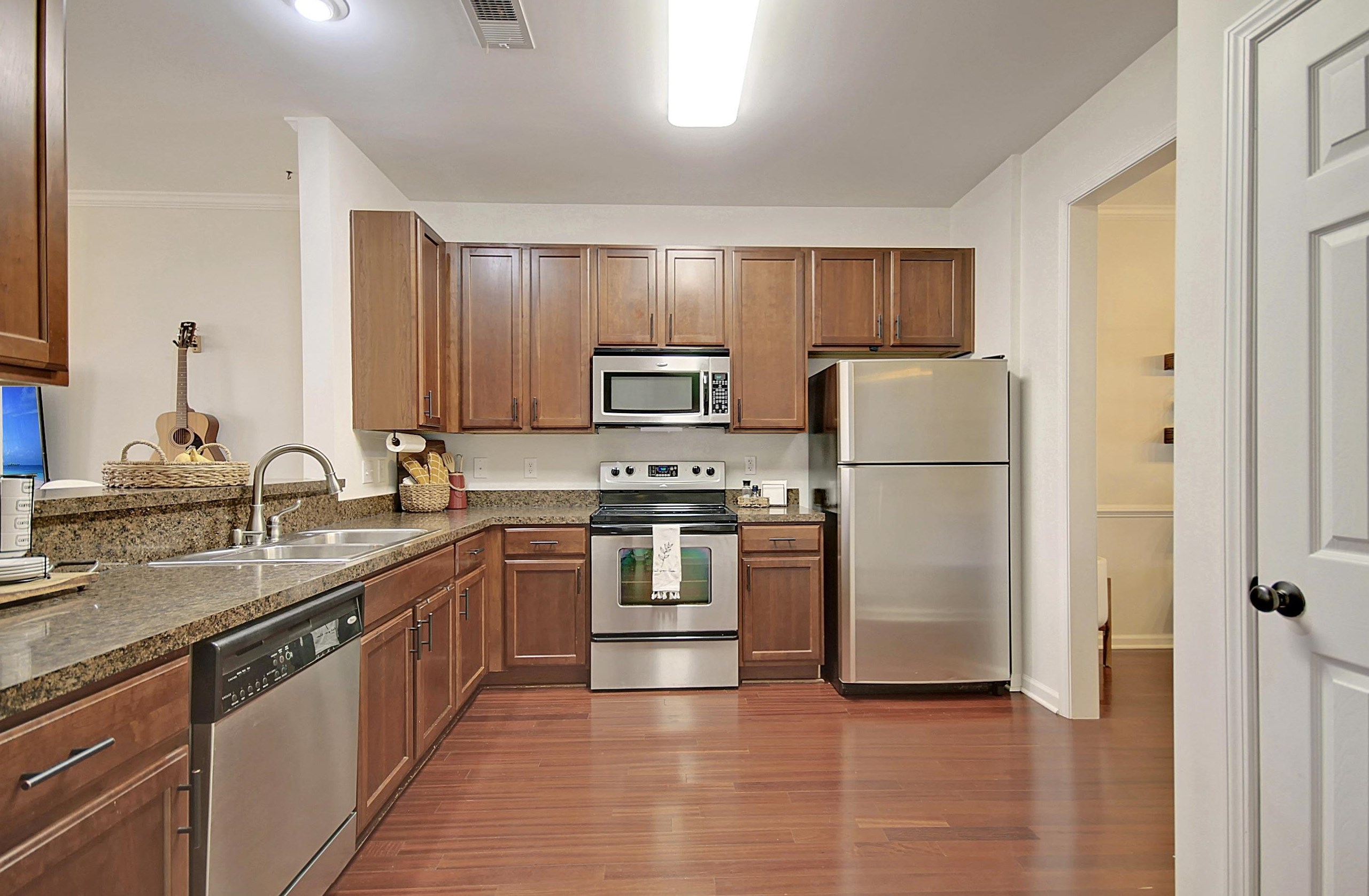 210 Hemingway Cir, Summerville SC  29483-8055 exterior