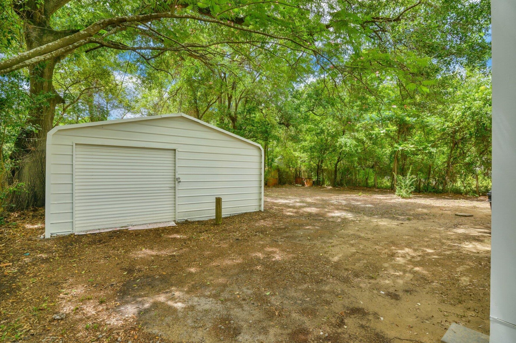 2650 Madden Dr, Charleston SC  29405-5531 exterior