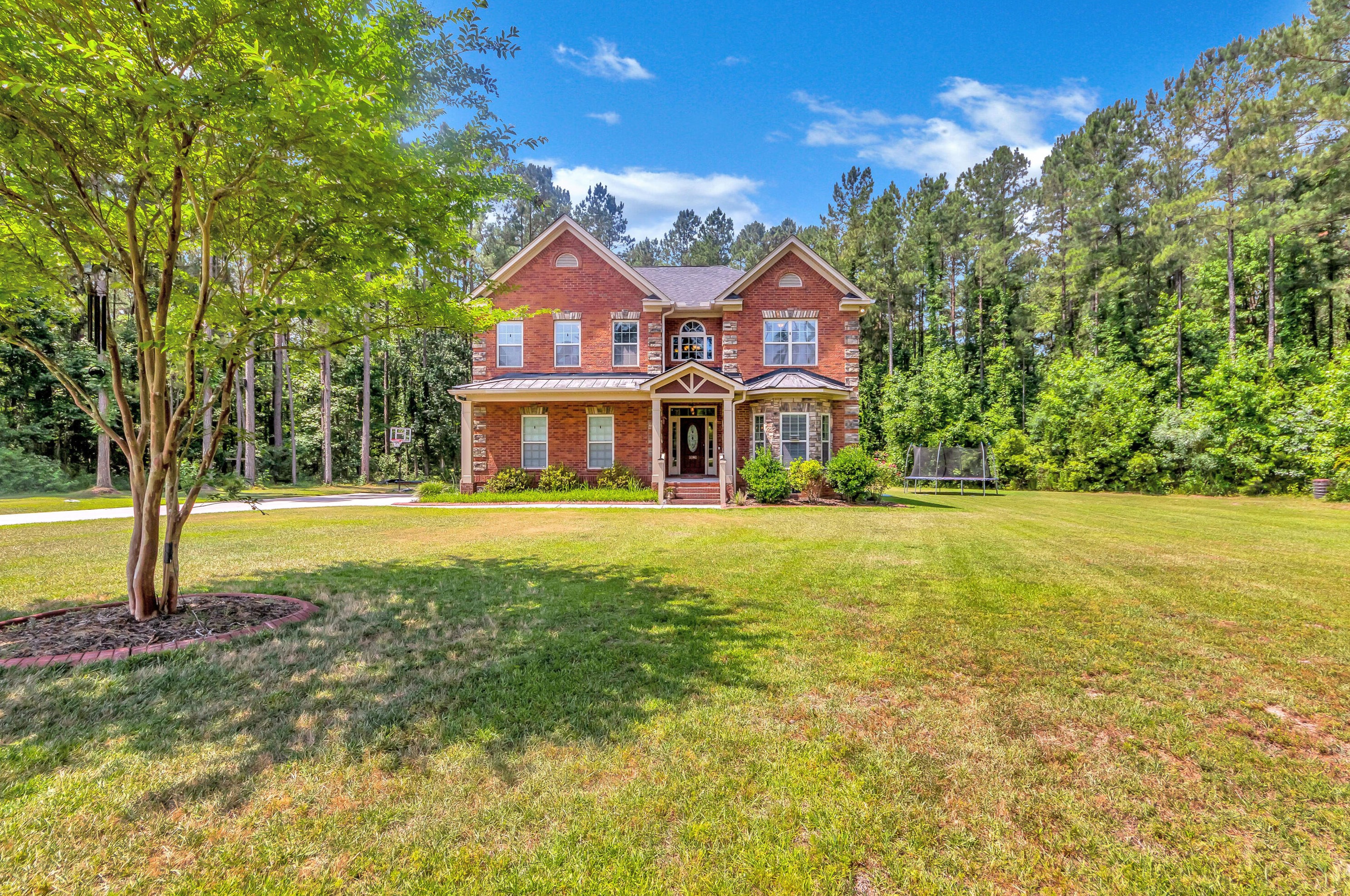 1081 Wassamassaw Plantation Dr, Moncks Corner, SC 29461