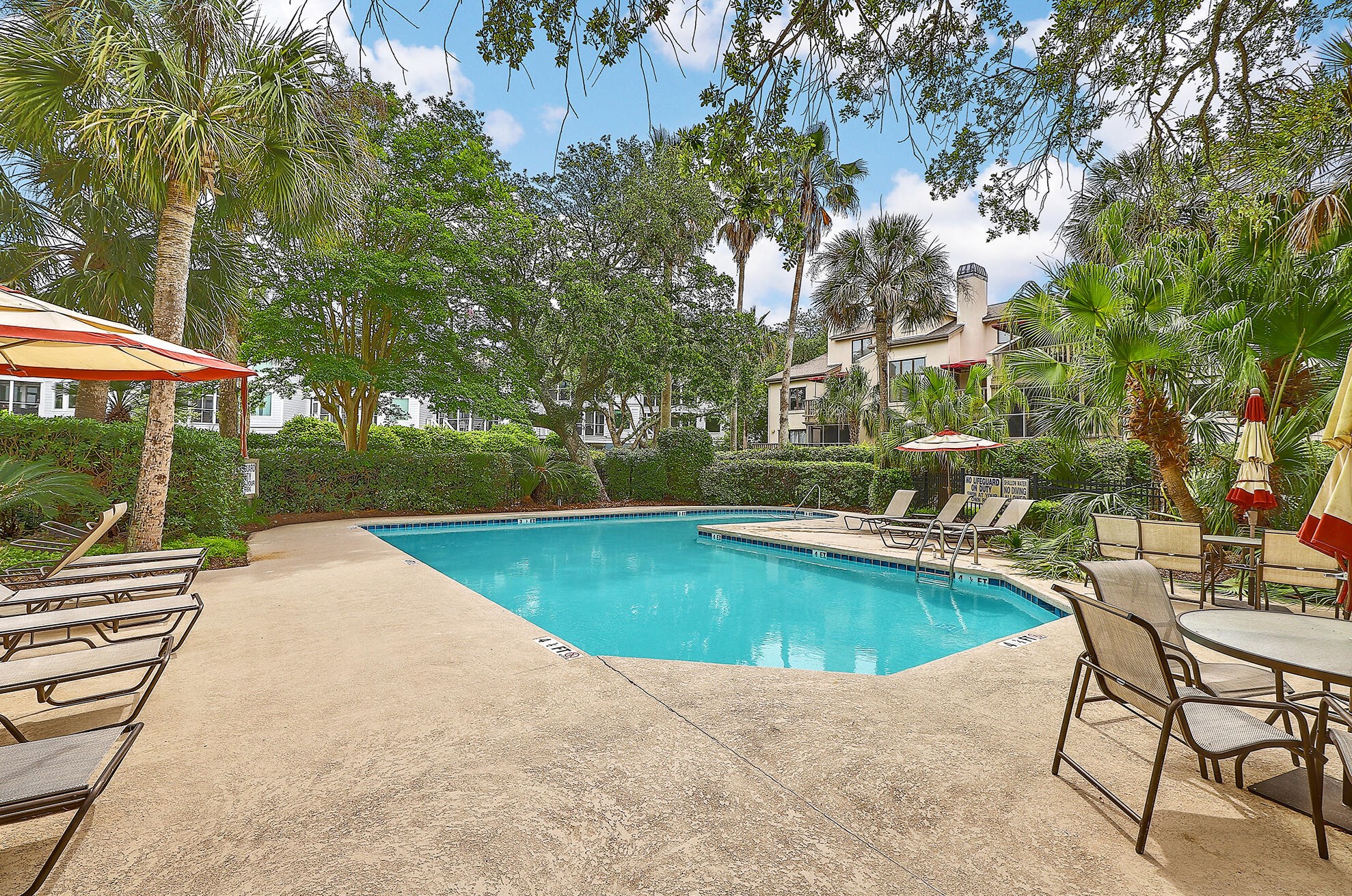 309 Yacht Harbor #b, Isle of Palms, SC 29451