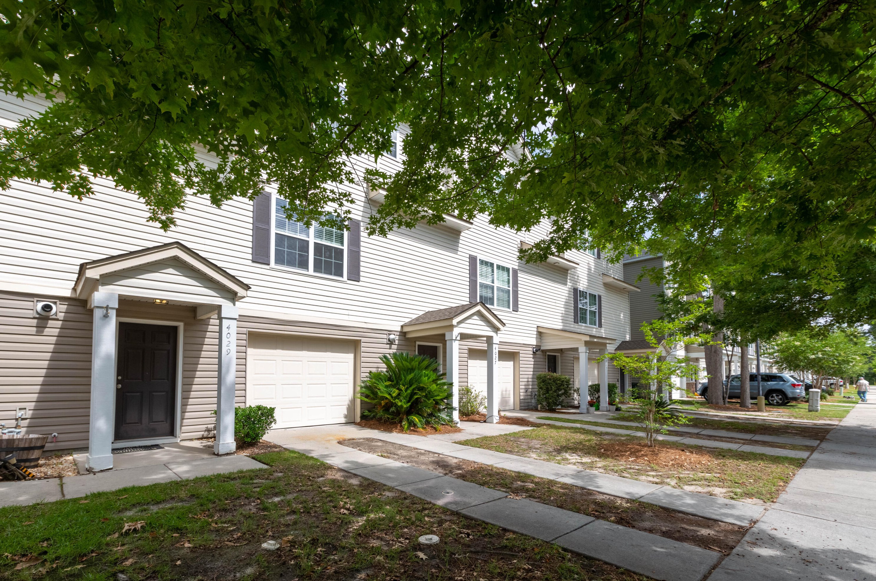 4027 Hartland St, Charleston SC 29414-6095 exterior