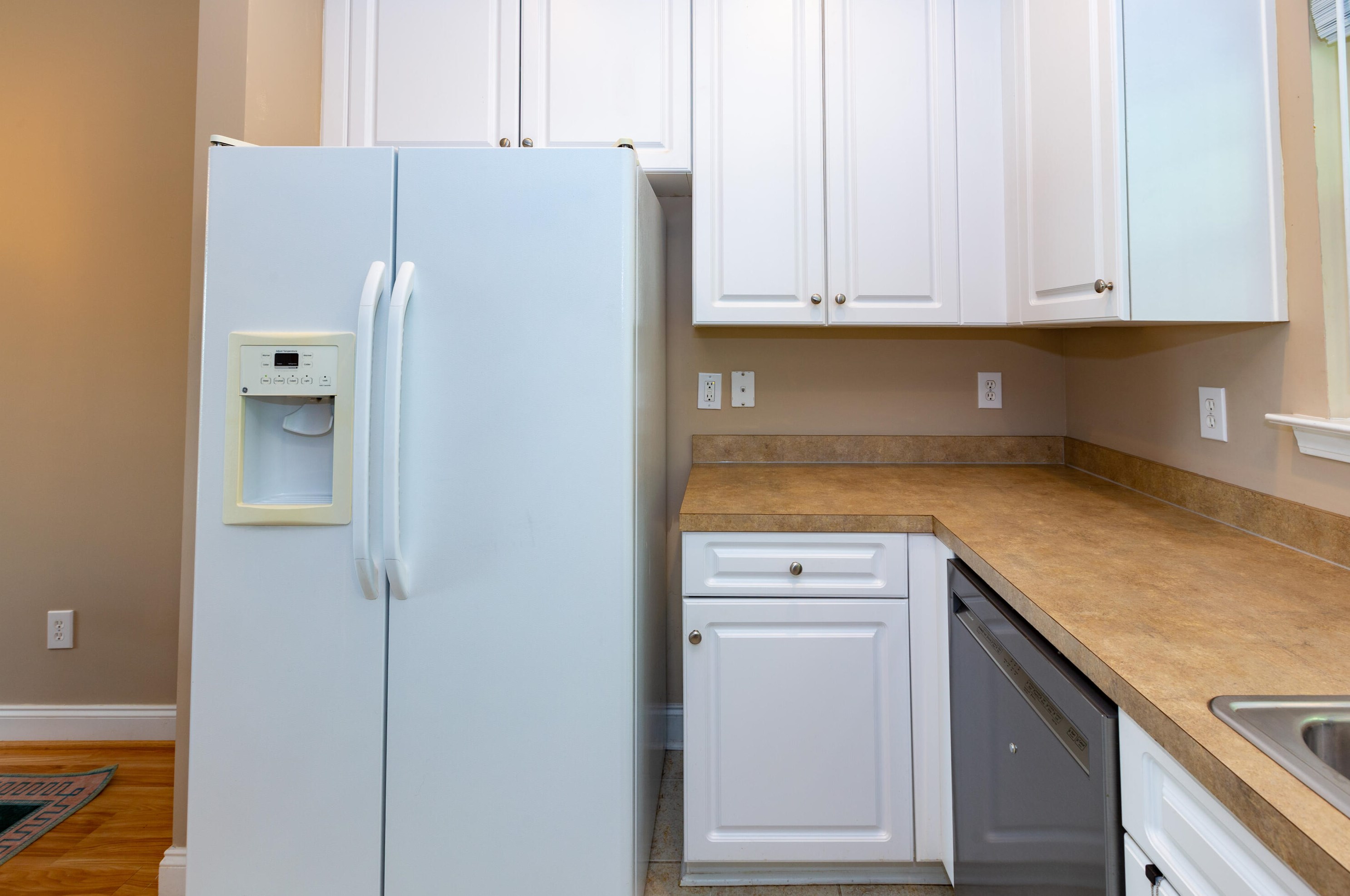 4027 Hartland St, Charleston SC 29414-6095 exterior