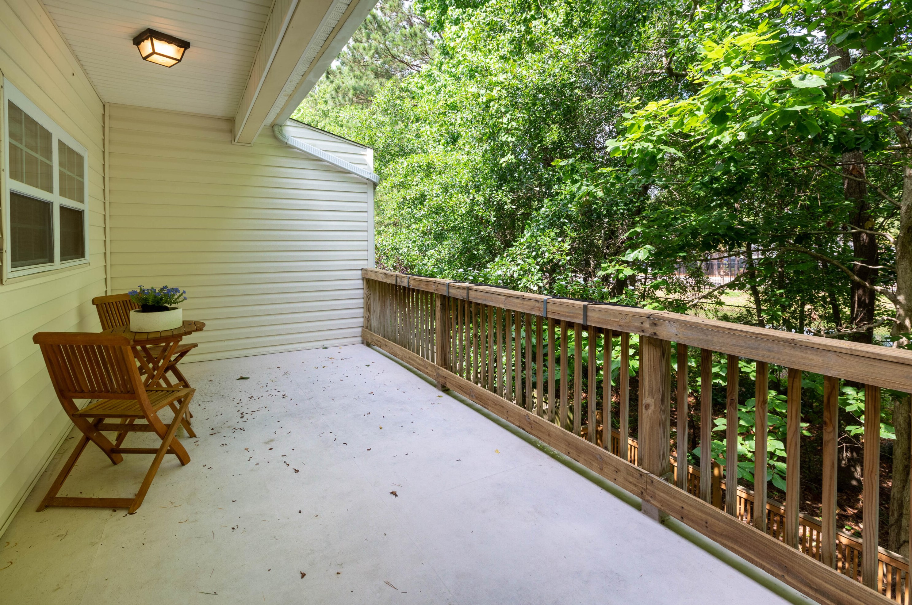 4027 Hartland St, Charleston SC 29414-6095 exterior