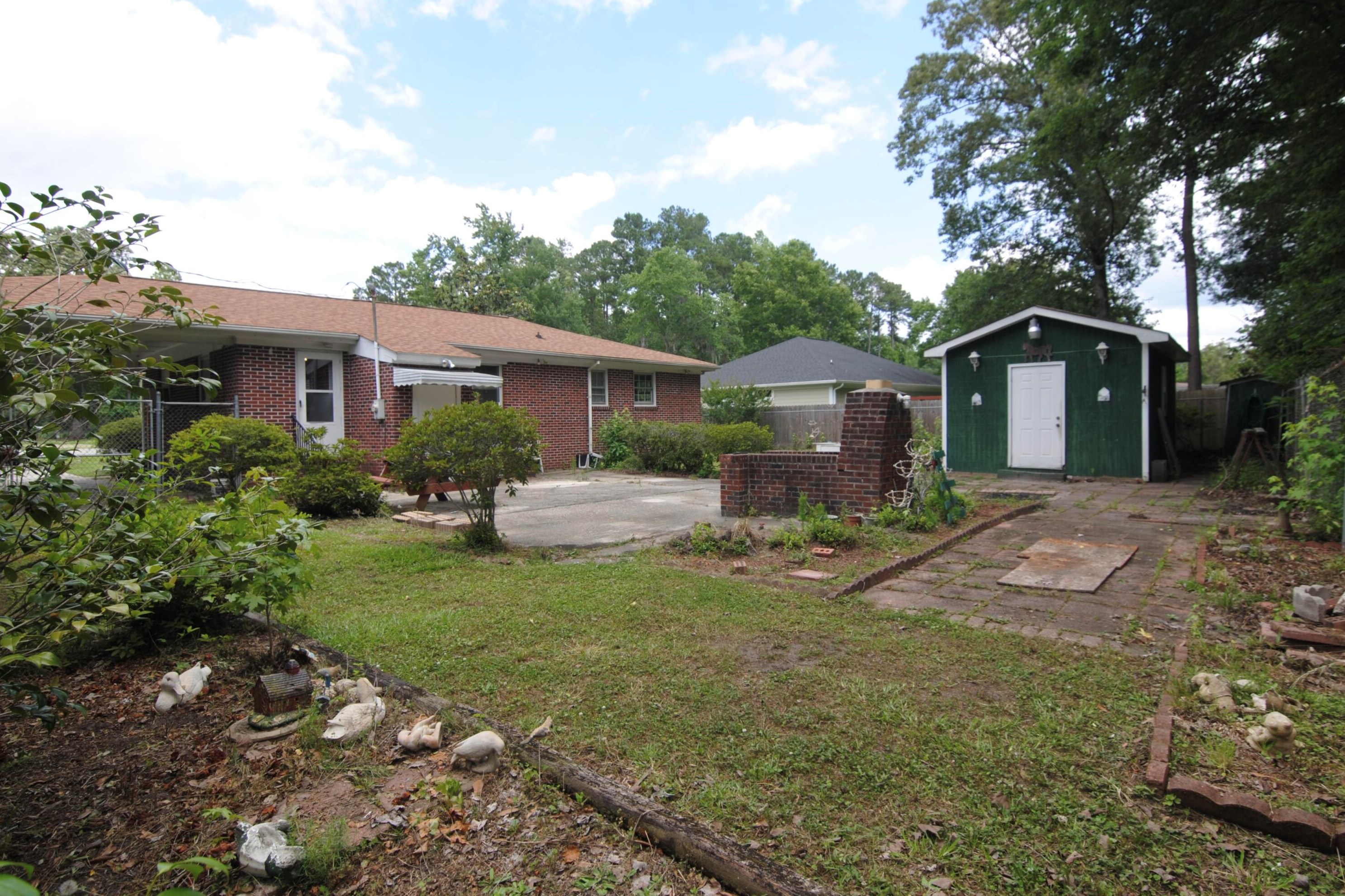 1122 Ot Wallace Blvd, Moncks Corner, SC 29461-8226