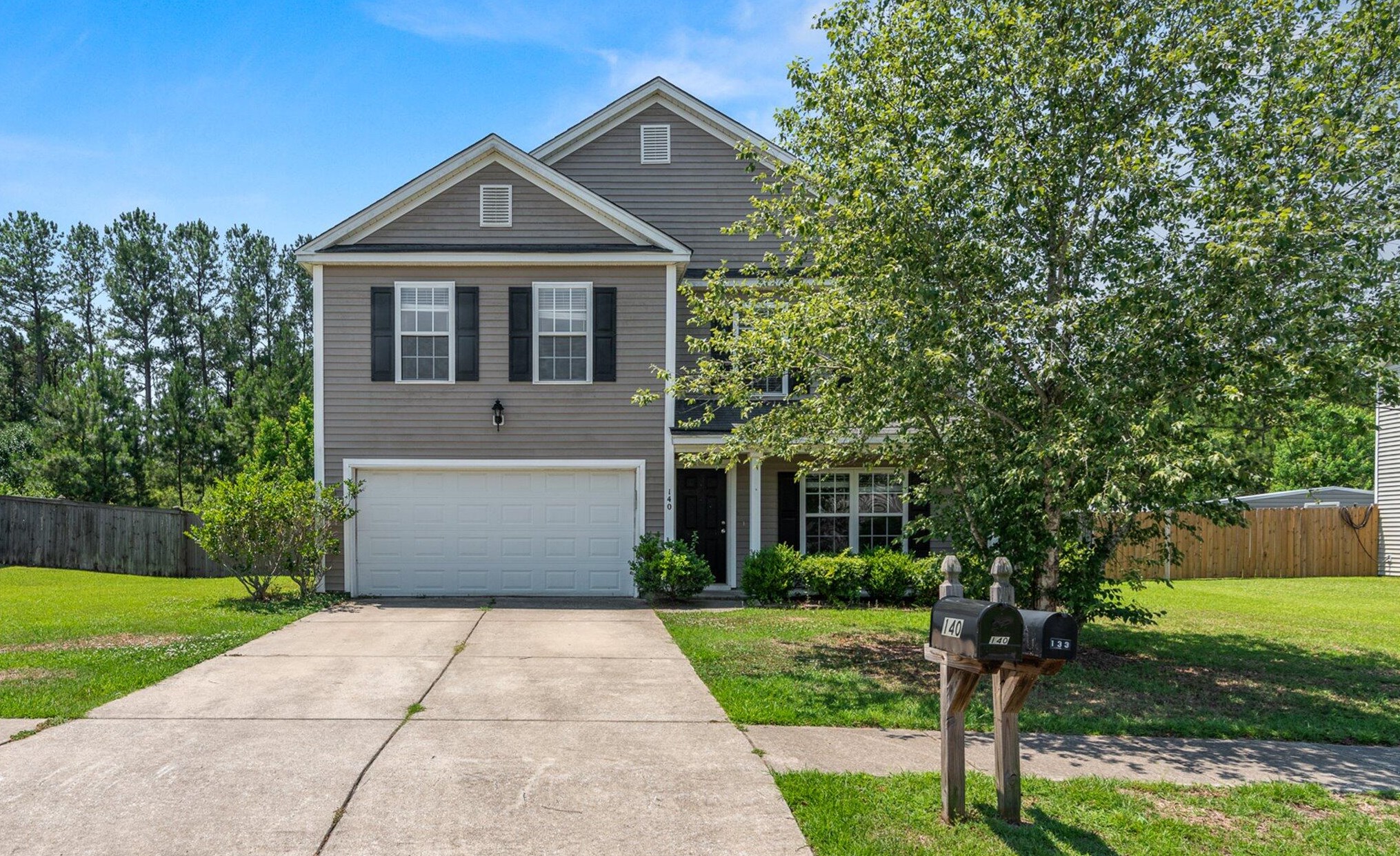 140 Wildberry Ln, Charleston, SC 29445-7754