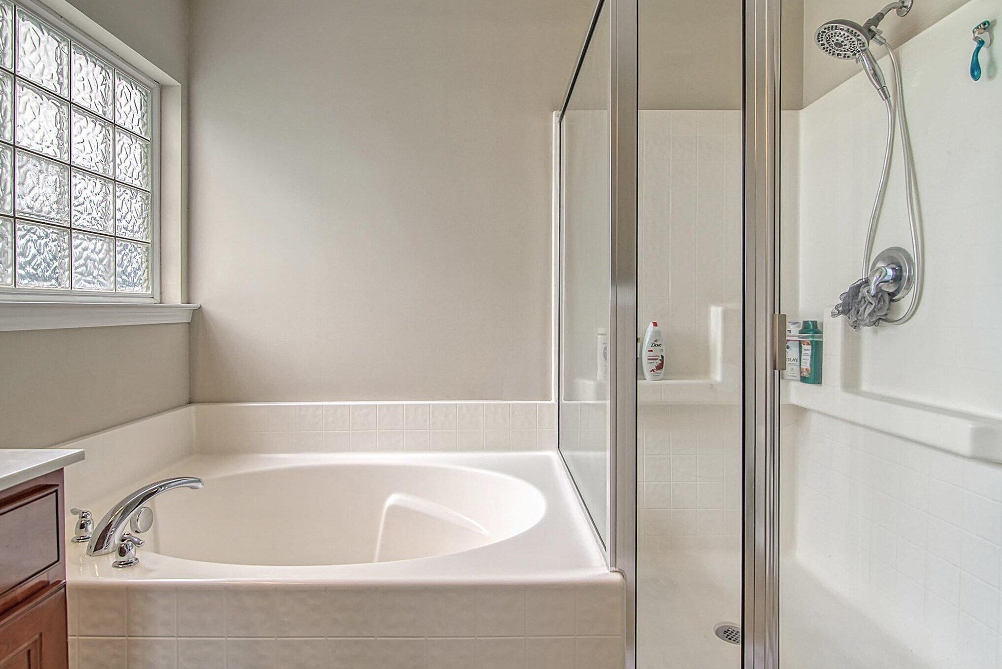 479 Dolphin Dr, Summerville SC 29485-4181 exterior