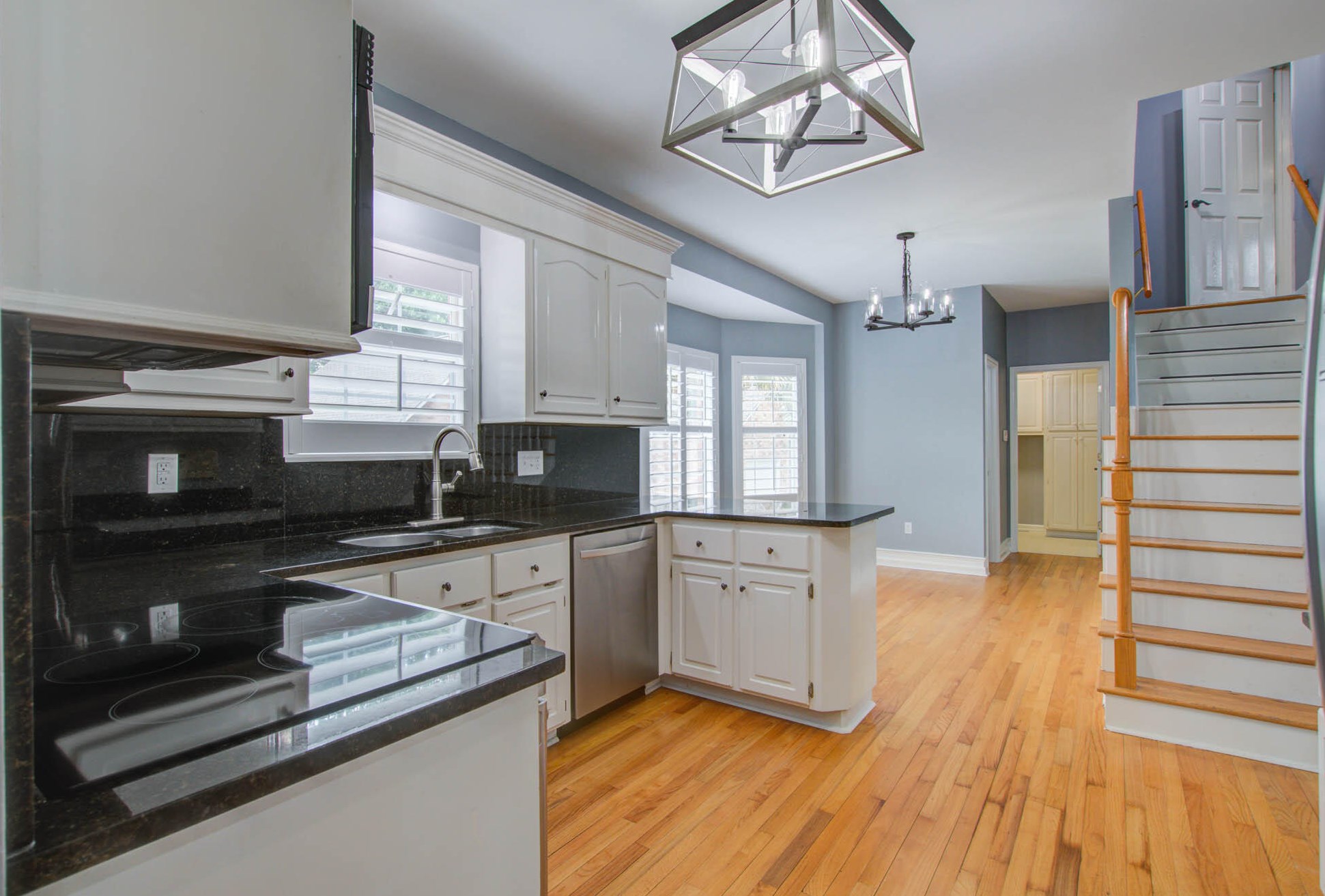 1106 Maplecrest Dr, Moncks Corner SC  29461-2951 exterior