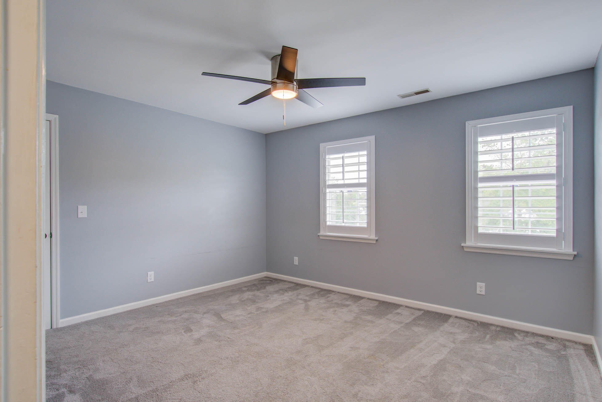 1106 Maplecrest Dr, Moncks Corner SC  29461-2951 exterior