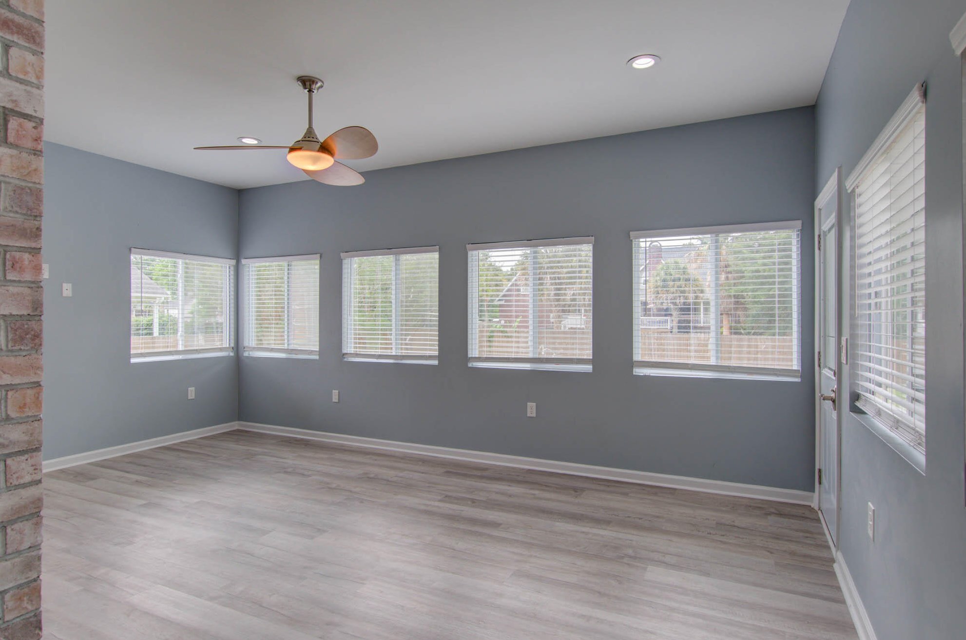 1106 Maplecrest Dr, Moncks Corner SC  29461-2951 exterior