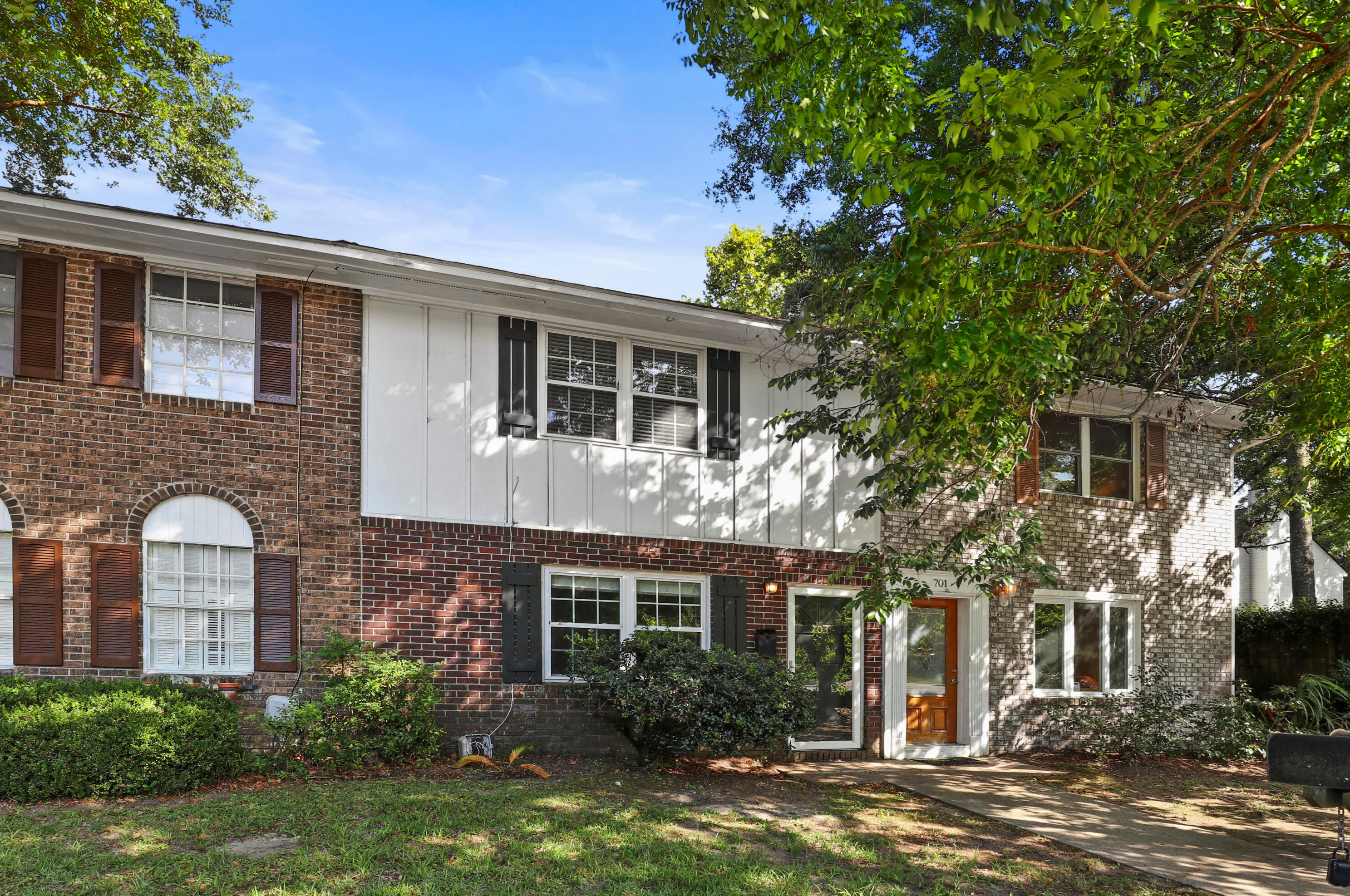 703 Center St, Mount Pleasant, SC 29464
