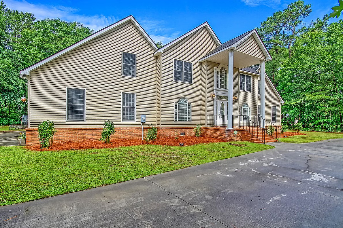 388 Lazy Hill Rd, Moncks Corner SC  29461-7818 exterior