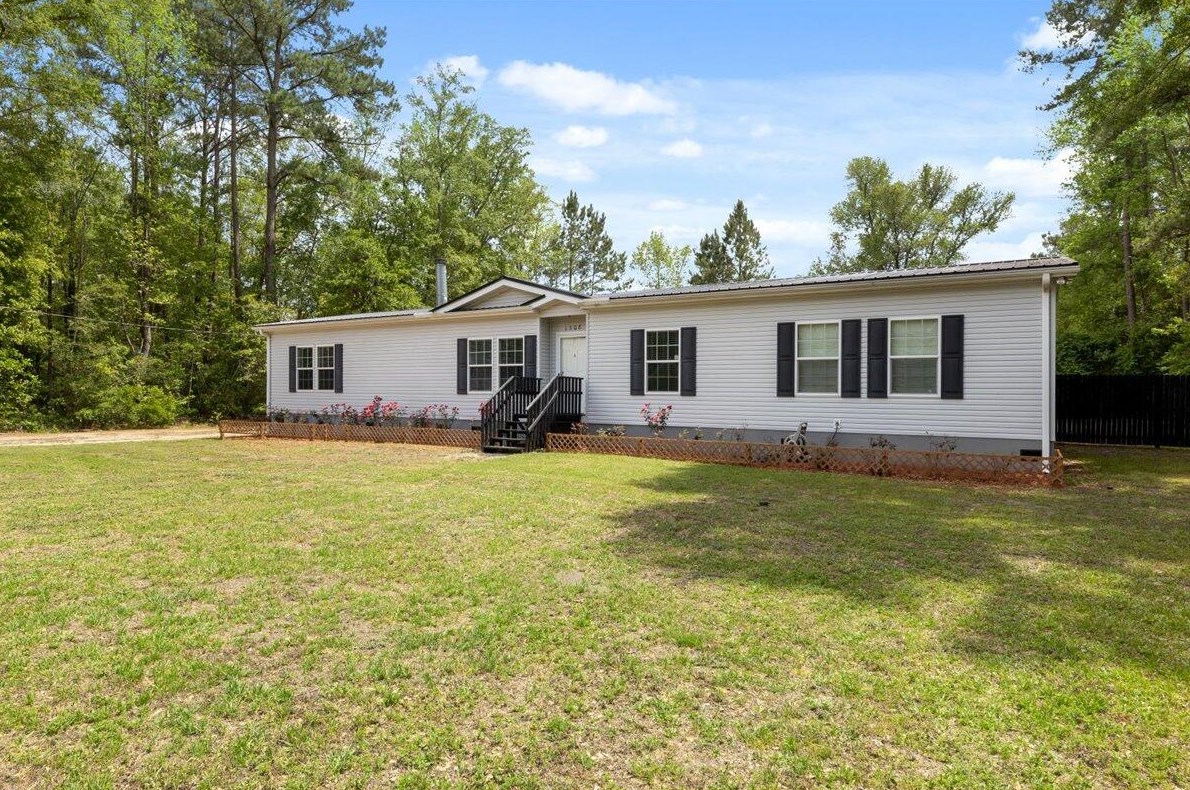 1508 Hampton St, Walterboro, SC 29488