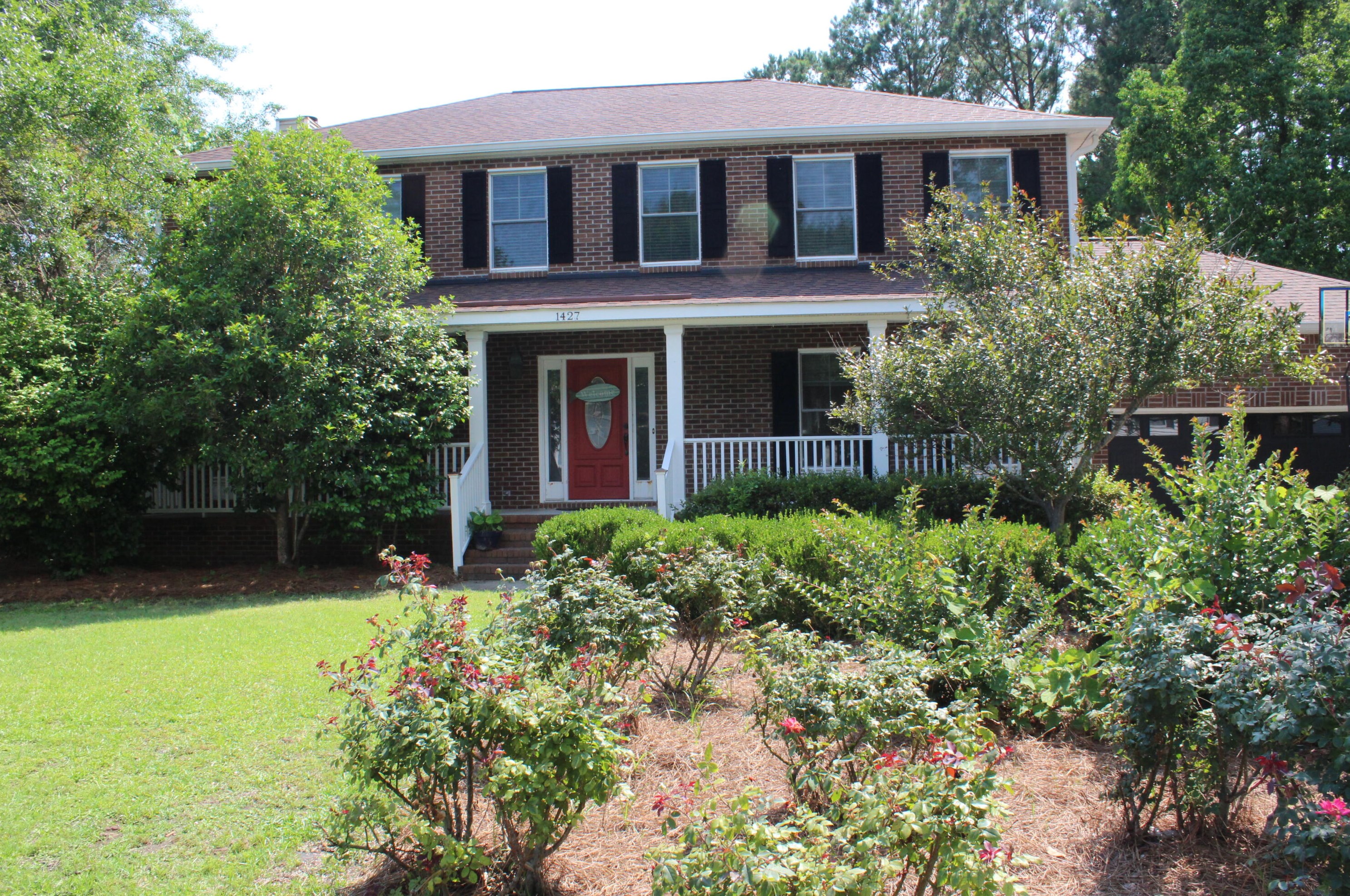 1427 Diamond Blvd, Mount Pleasant, SC 29466