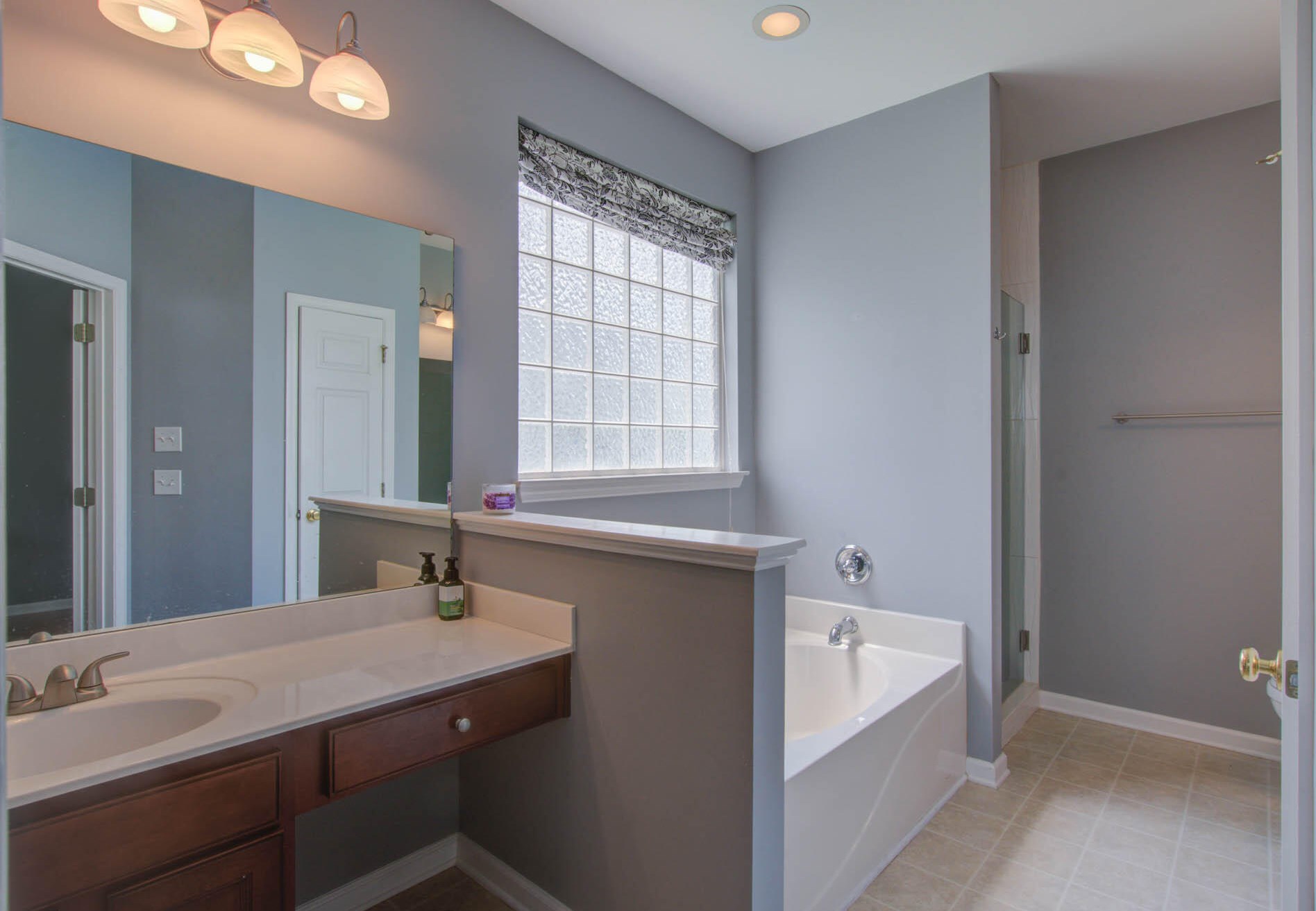 1470 Ashley Garden Blvd, Charleston SC  29414-9125 exterior